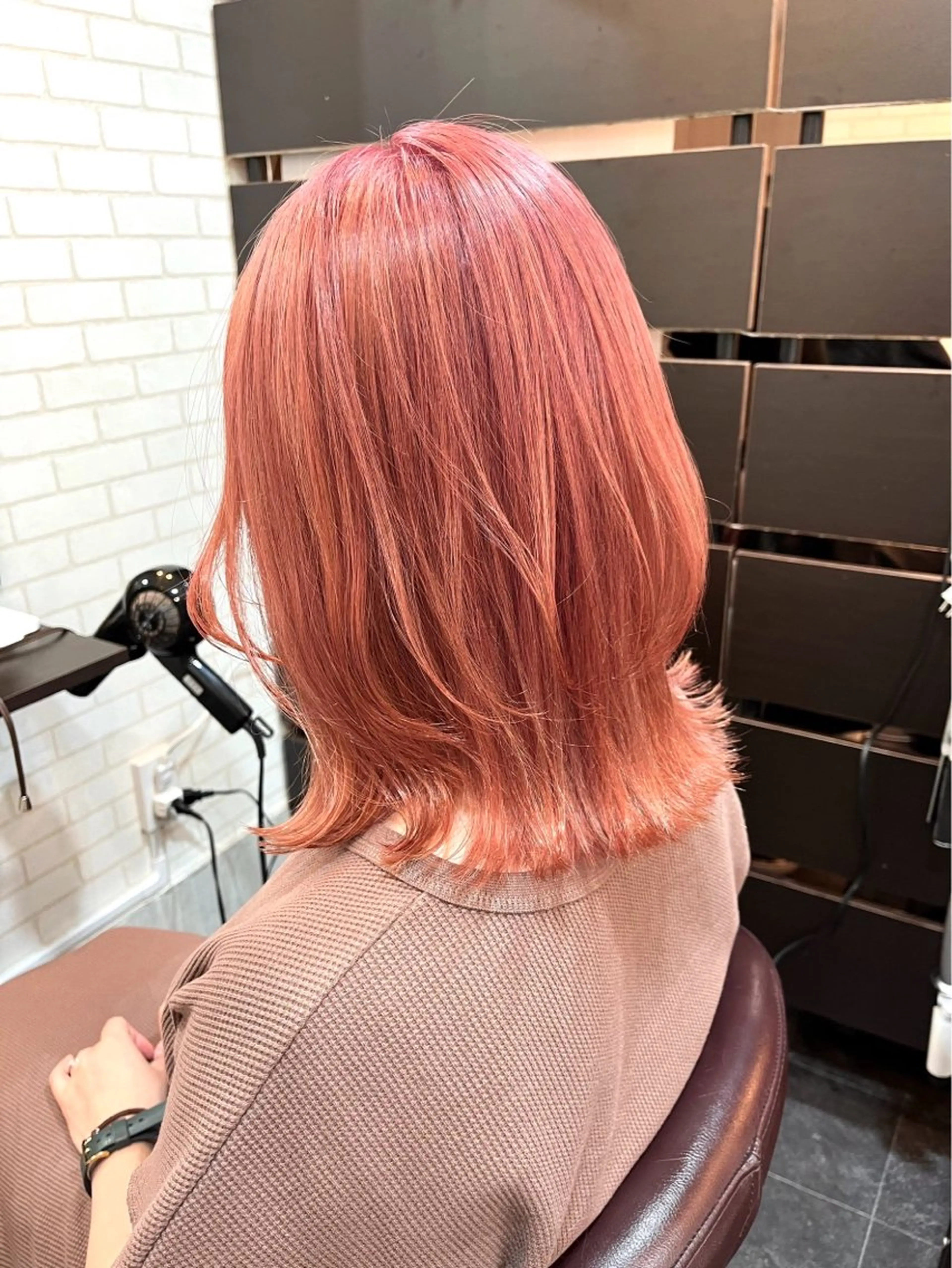 セミロング 三瓶 拓海のヘアスタイル
