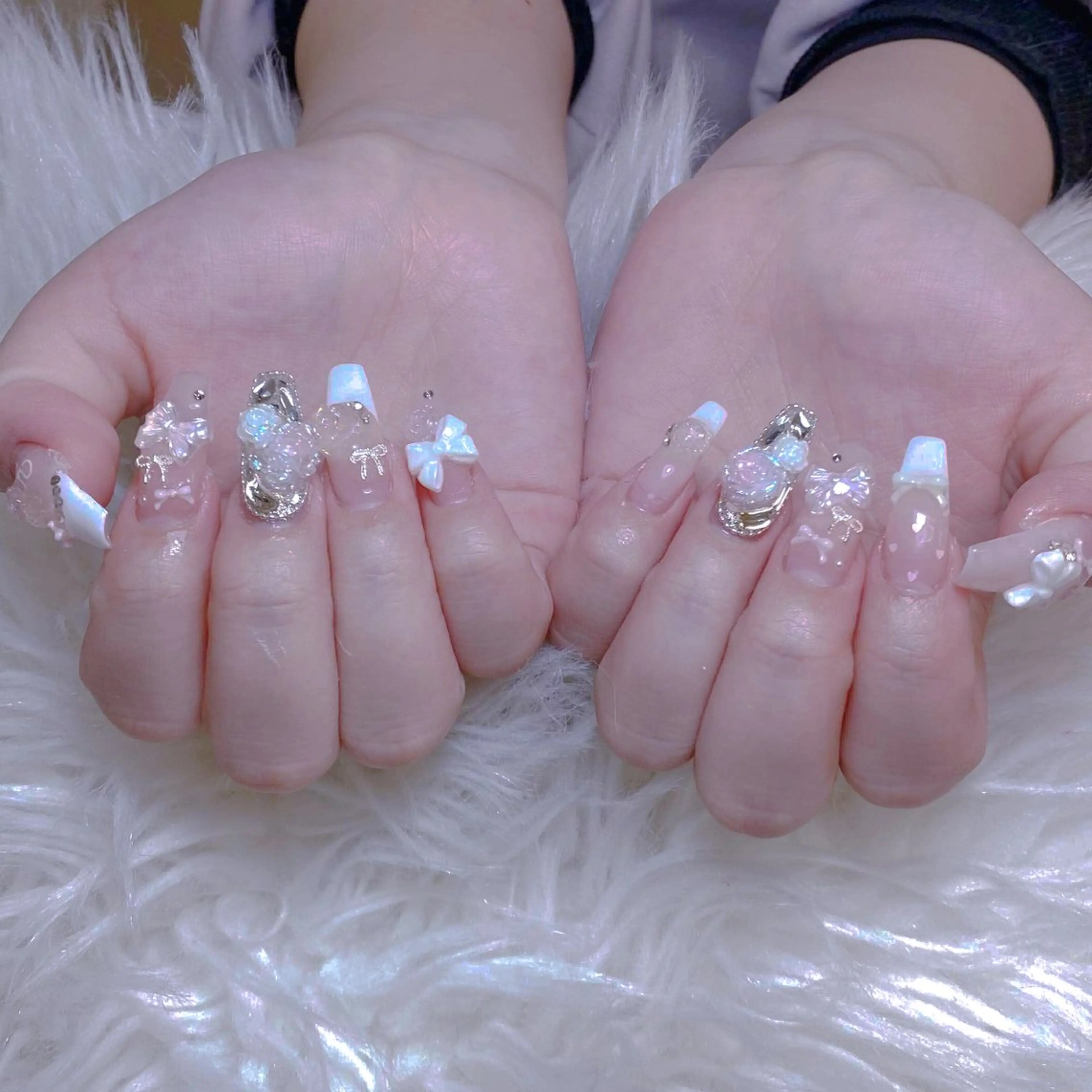 ネイル ハンドネイル ミン ゴテゴテネイルのネイルデザイン