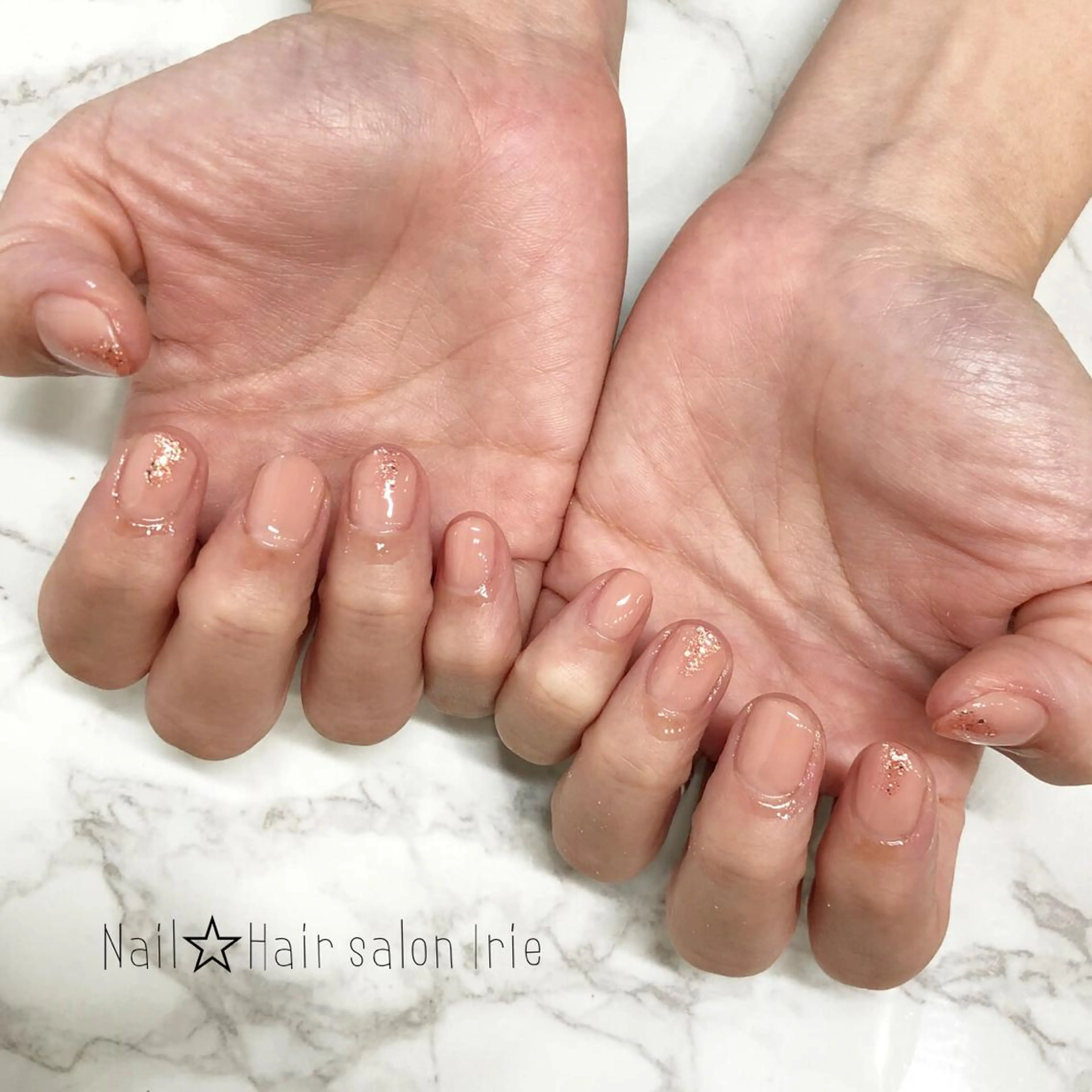 ネイル Hair salon Irie所属・與儀 知佳のネイルデザイン