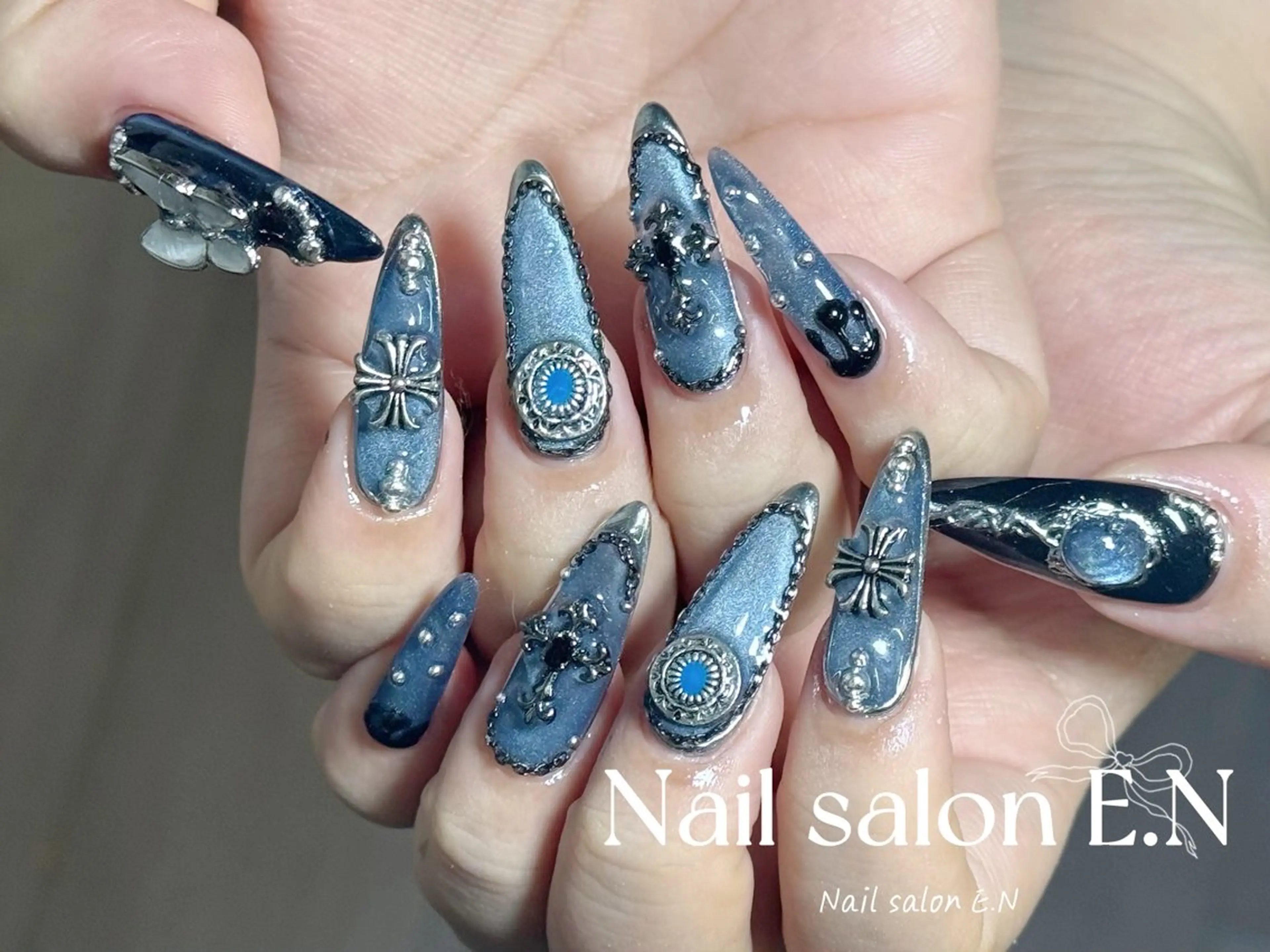 ネイル アートネイル オーロラネイル ブラウン クリアネイル フレンチネイル ハンドネイル E.N🦋 長さ出し/持ち込みのネイルデザイン