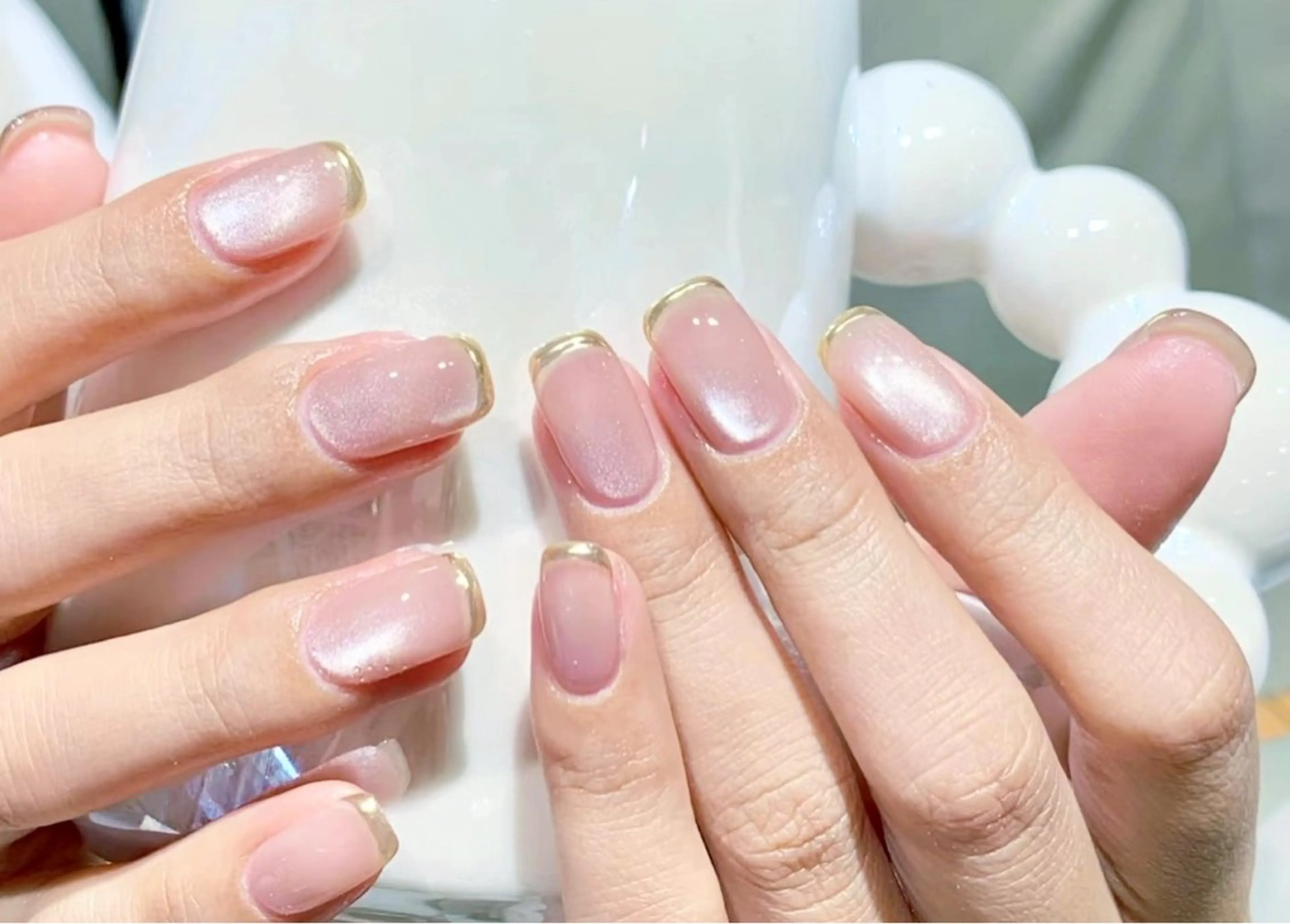 ネイル pink ladyサロン所属・べ にのネイルデザイン