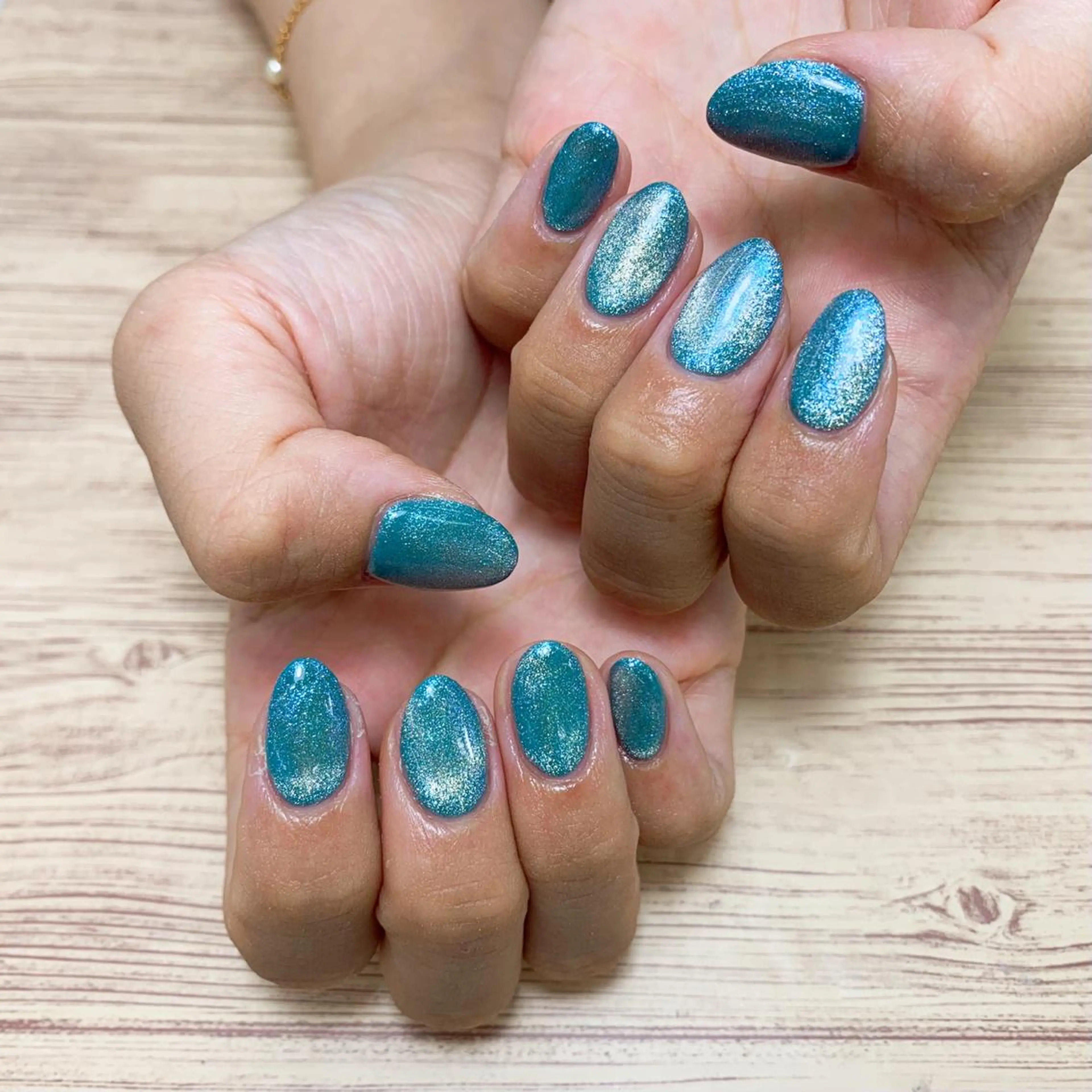 ネイル ブルー マグネットネイル ⭐︎休業中の練習⭐︎ JNA認定講師髙橋のネイルデザイン