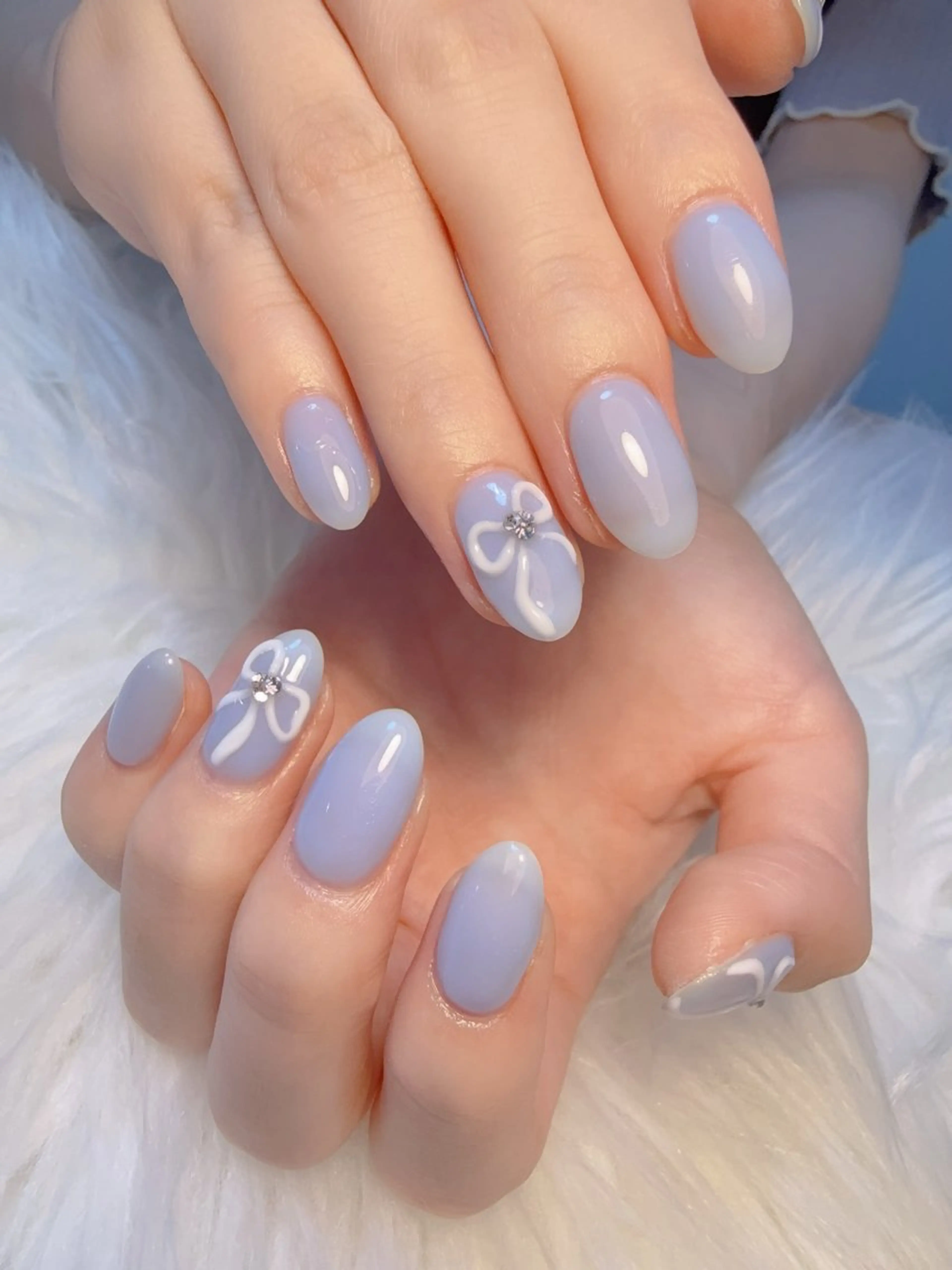 ネイル シンプルネイル 西野 カナのネイルデザイン