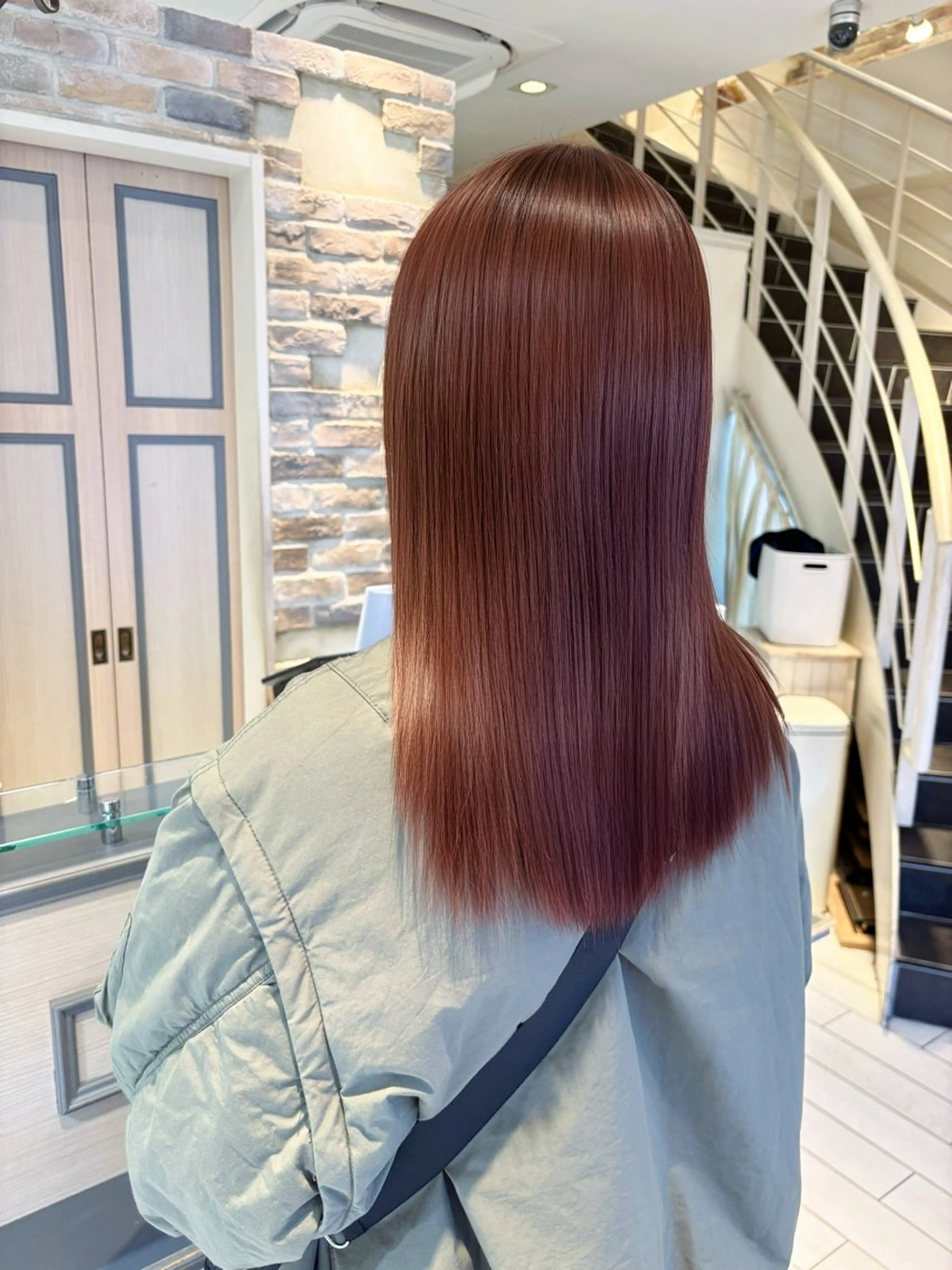 セミロング ピンクブラウン ヘアカラー トリートメント Noel .⋆𝜗𝜚のヘアスタイル