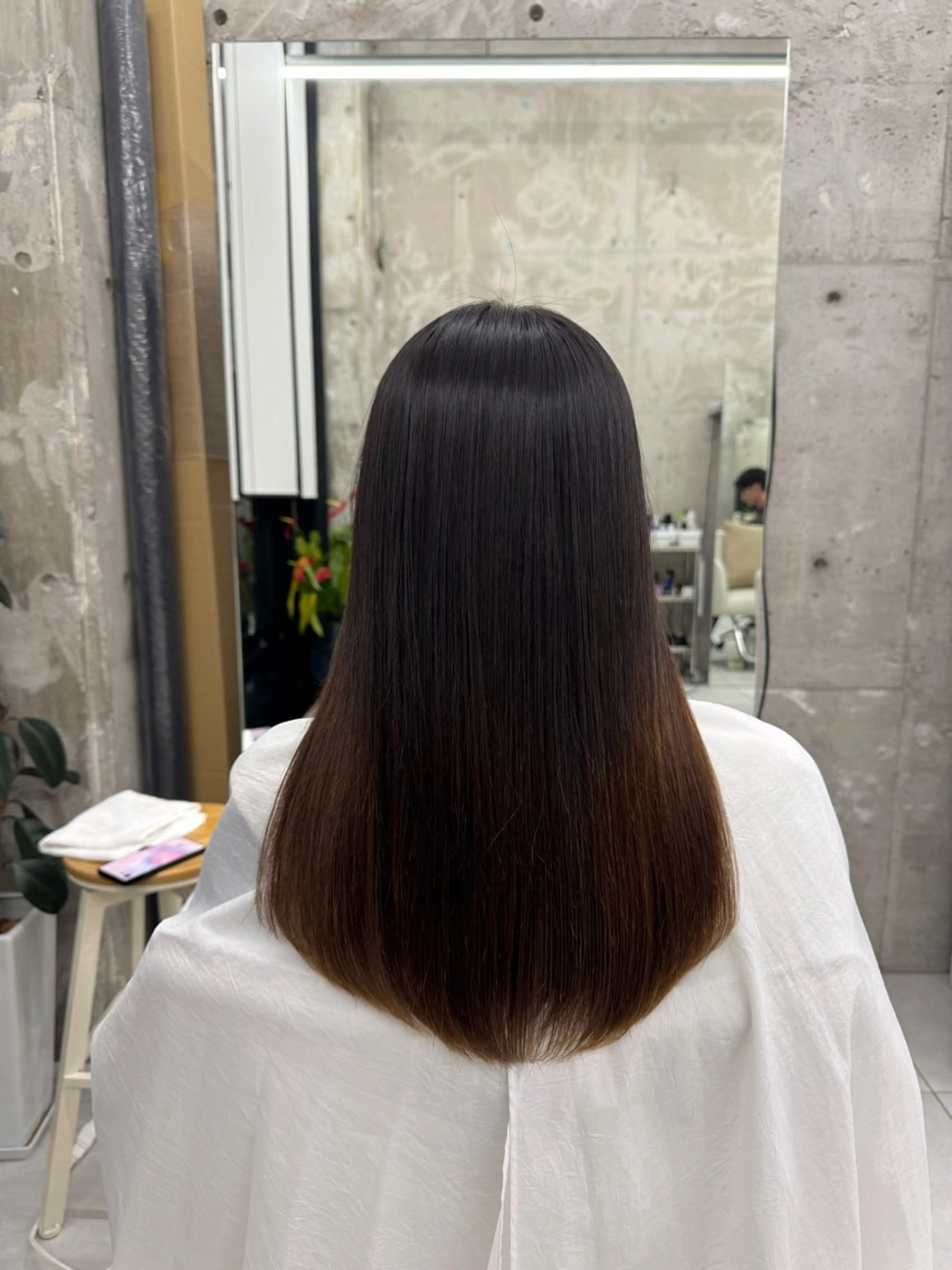 ロング 関川 奈摘のヘアスタイル