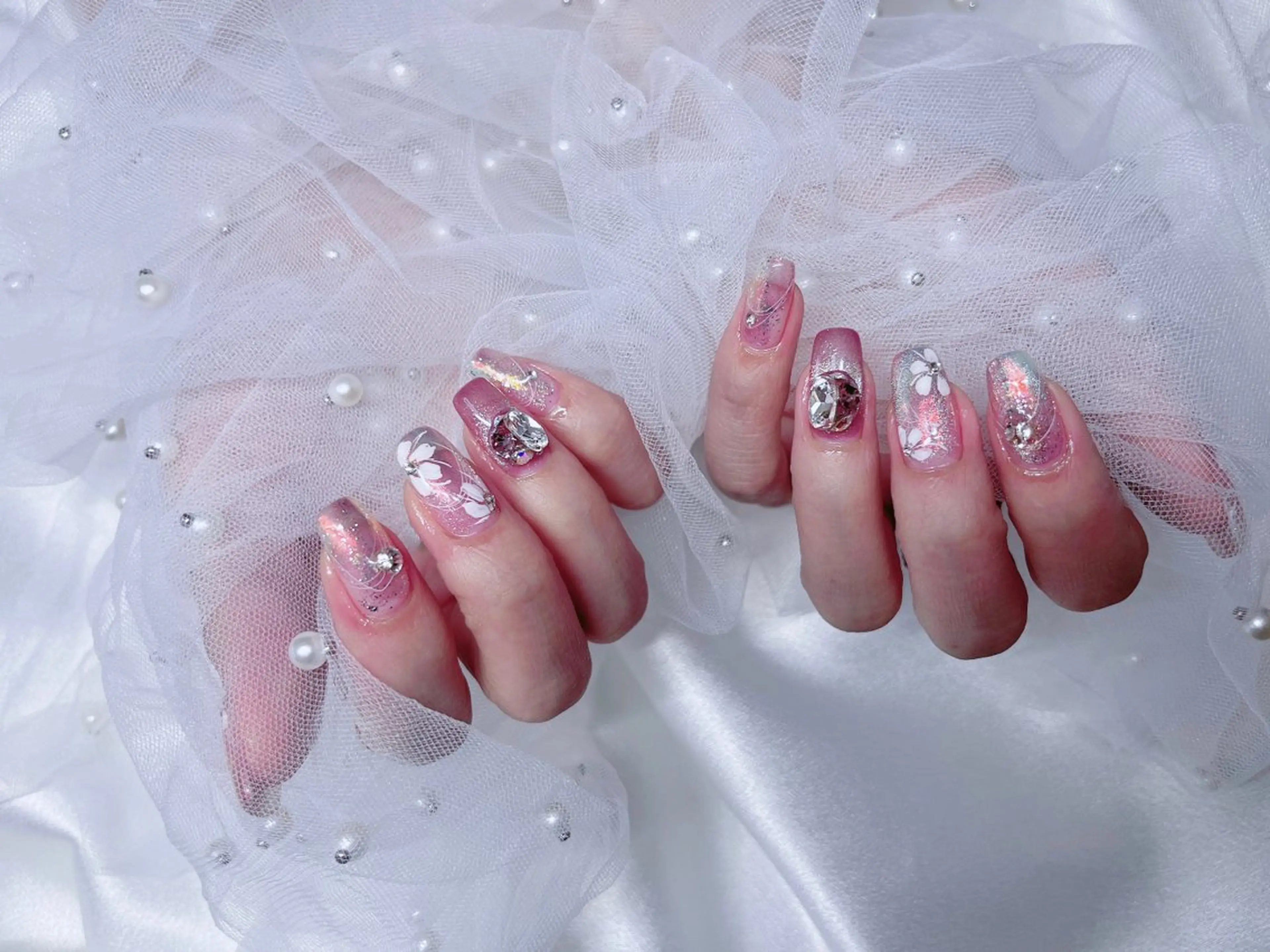 ネイル Cutil Nailsalon所属・Cutil. Nail🌈のネイルデザイン