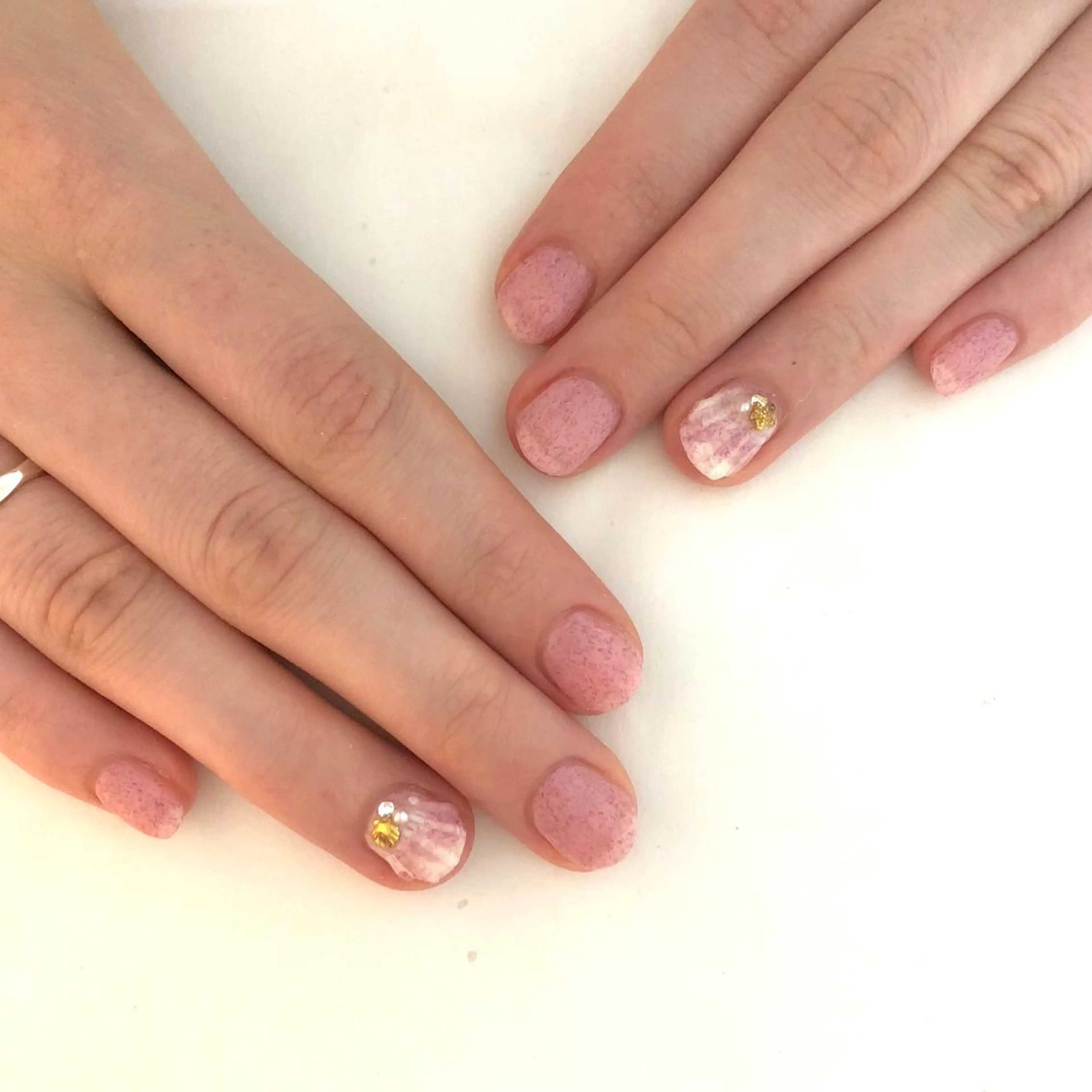 ネイル Sympa 𝓜iwako🐰ᩚのネイルデザイン