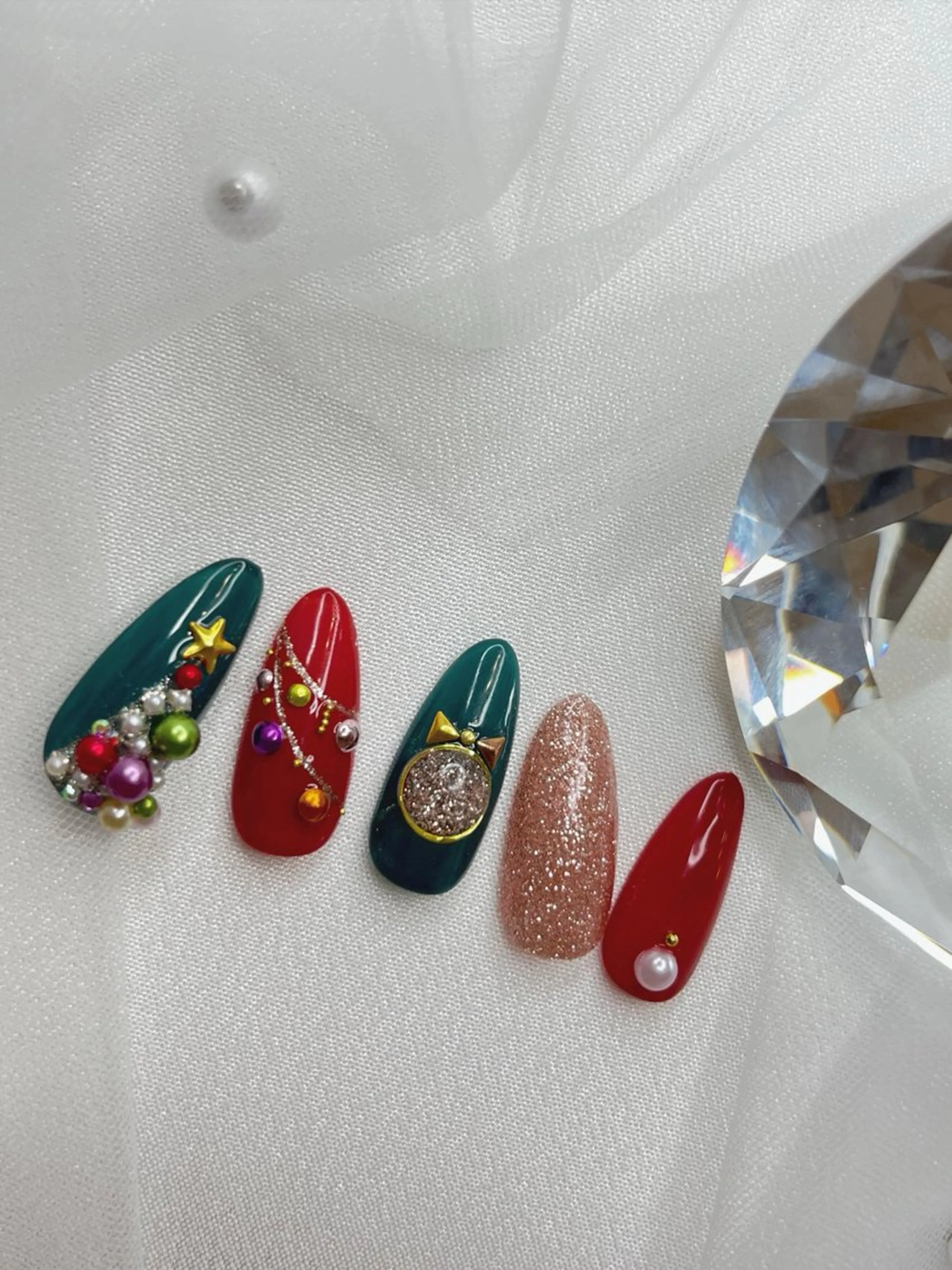 ネイル ハンドネイル 玉垣 カーレン枝理子 Fam-erのネイルデザイン