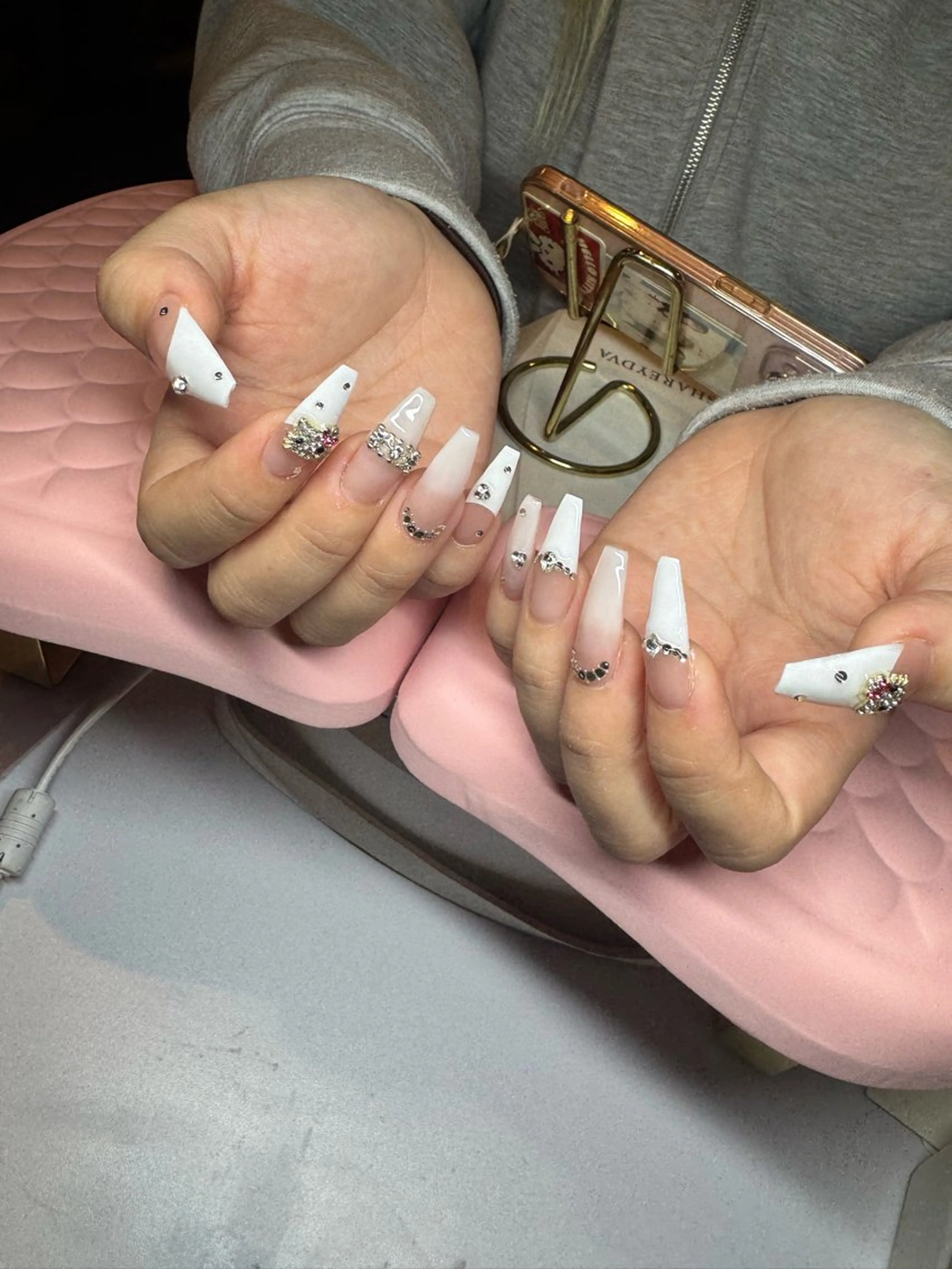 ネイル ハンドネイル 濱岡 咲のネイルデザイン