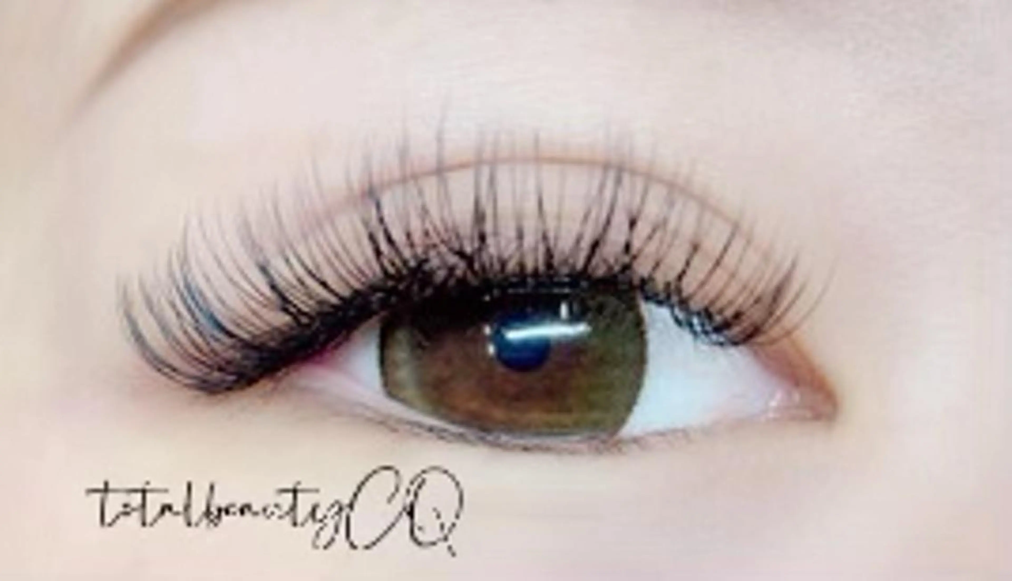 マツエク・マツパ トータルビューティー CQのネイルデザイン