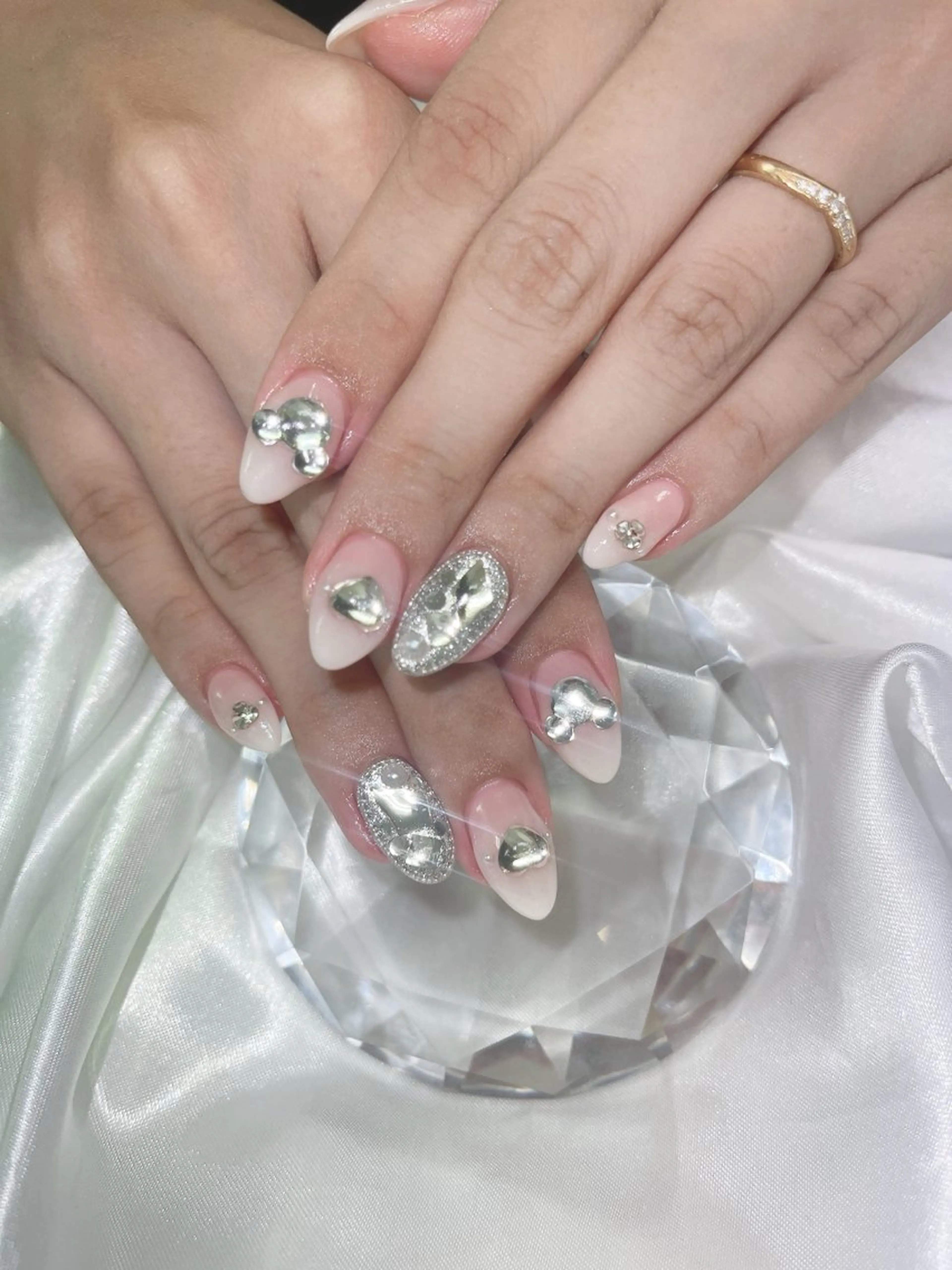 ネイル アートネイル フットネイル フレンチネイル ジェルネイル グラデーション ハンドネイル 💎ビューティサロン 湘南　RIRAN💎のネイルデザイン