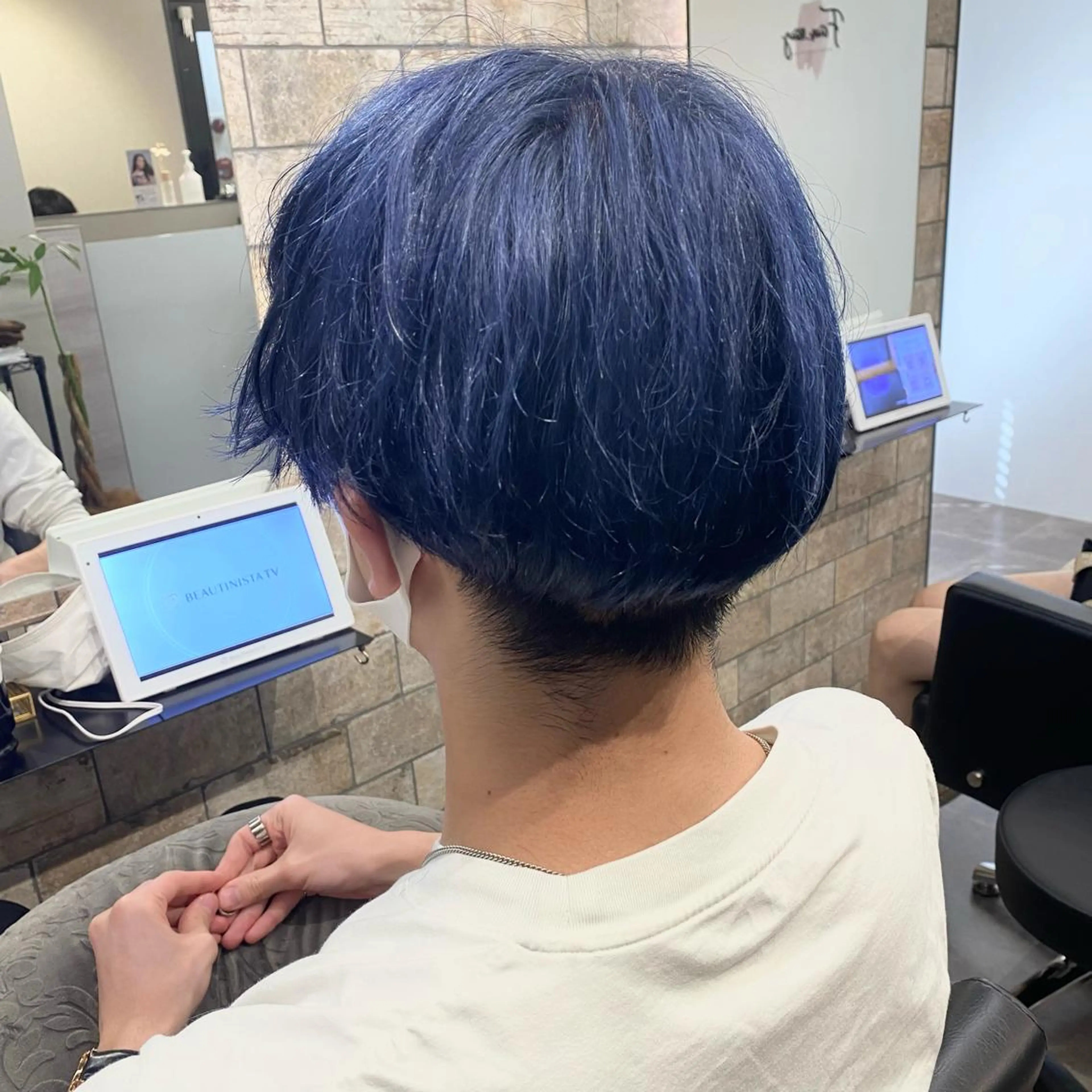 カラー ブリーチ 🫧カラー＆エクステ 専門🤍松下🫧のヘアスタイル