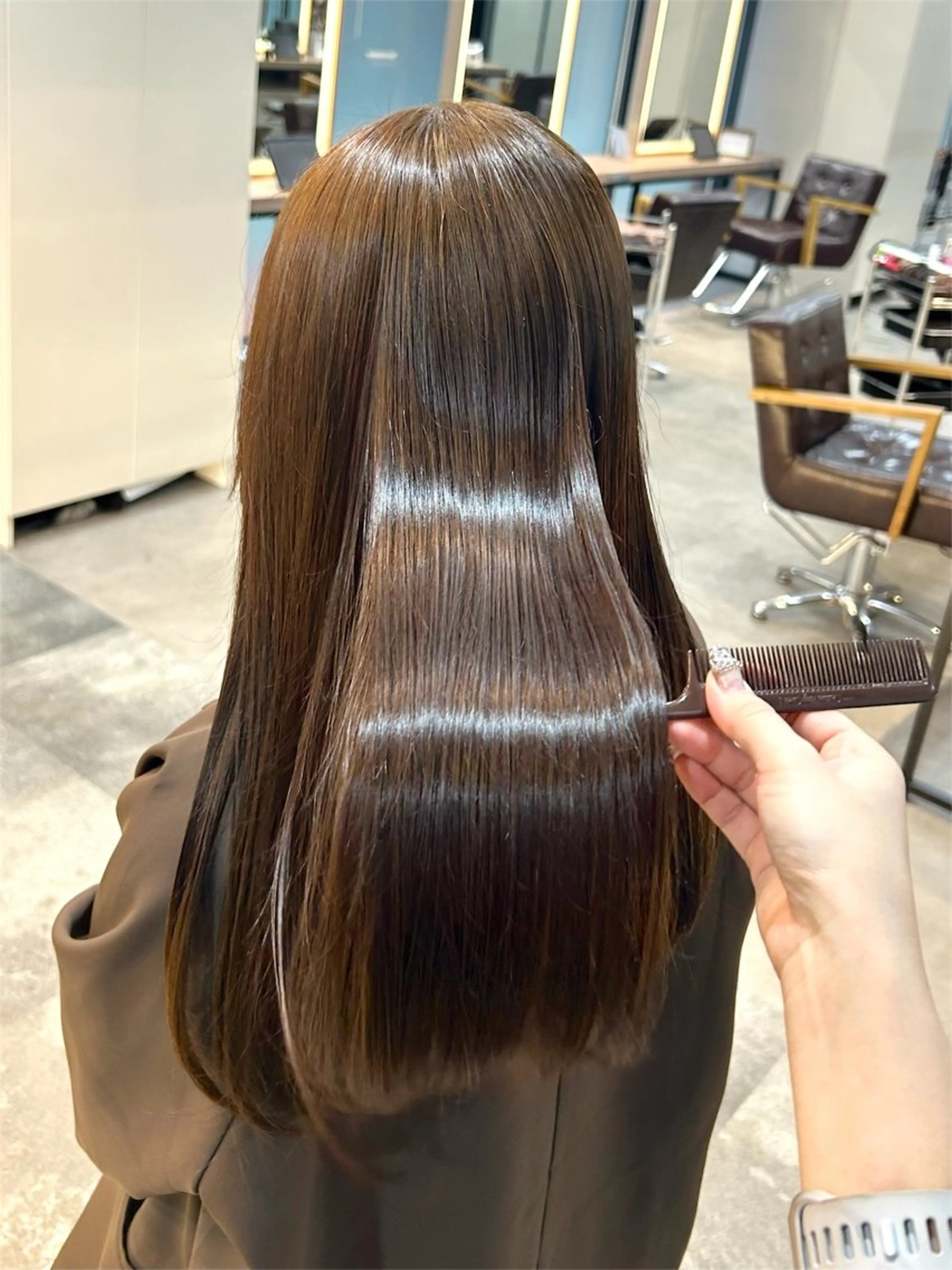 ロング カラー ベージュカラー ブラウンカラー オリーブベージュ 髪質改善/赤みなし 透明感/ririkaのヘアスタイル