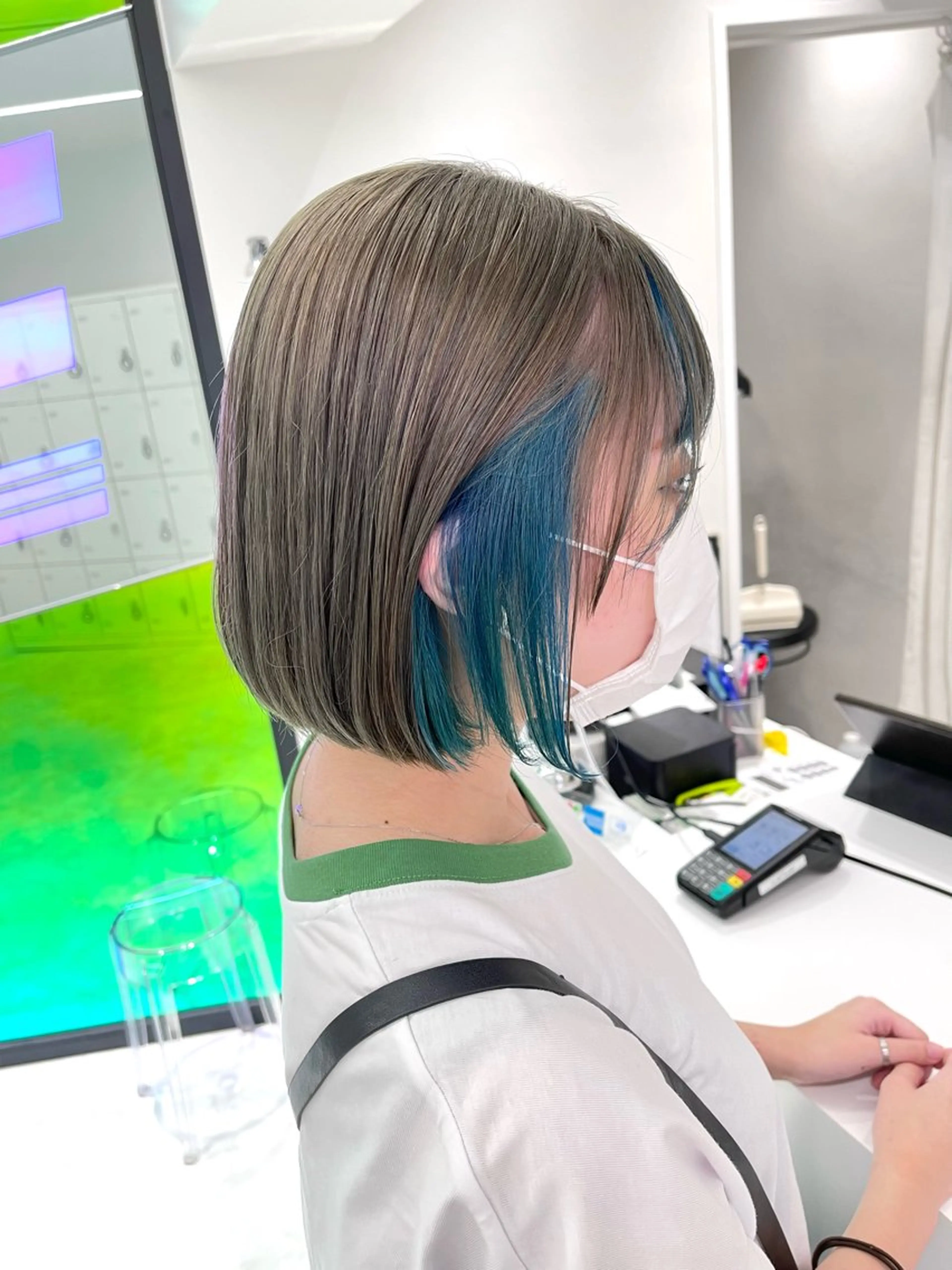 ショート カラー ヘアカラー 🤍💕ブリーチカラ ーAyaka💕🤍のヘアスタイル