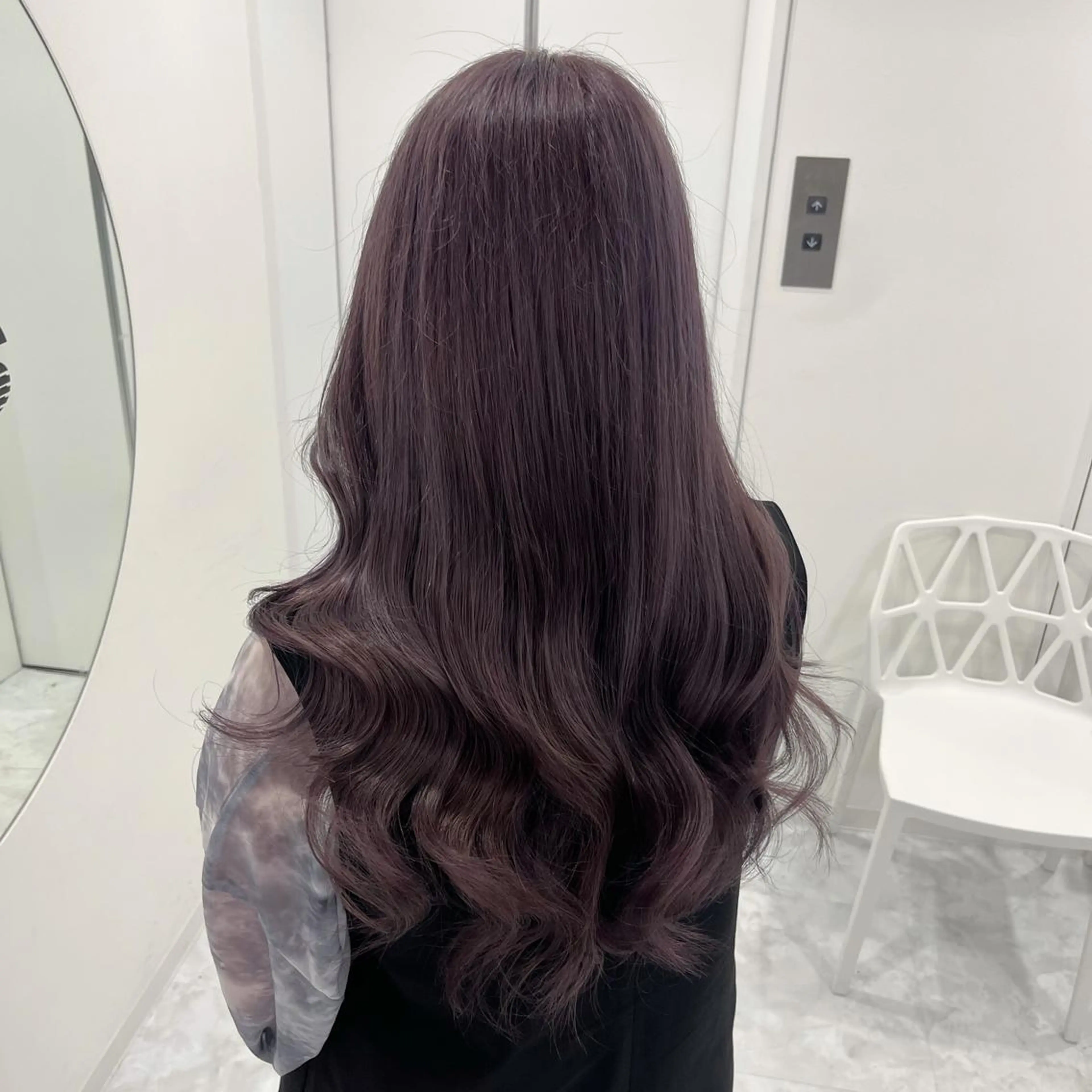 セミロング カラー ヘアカラー トリートメント ヘッドスパ ヘアセット 🩵色落ち可愛い 寒色カラー🩵のヘアスタイル