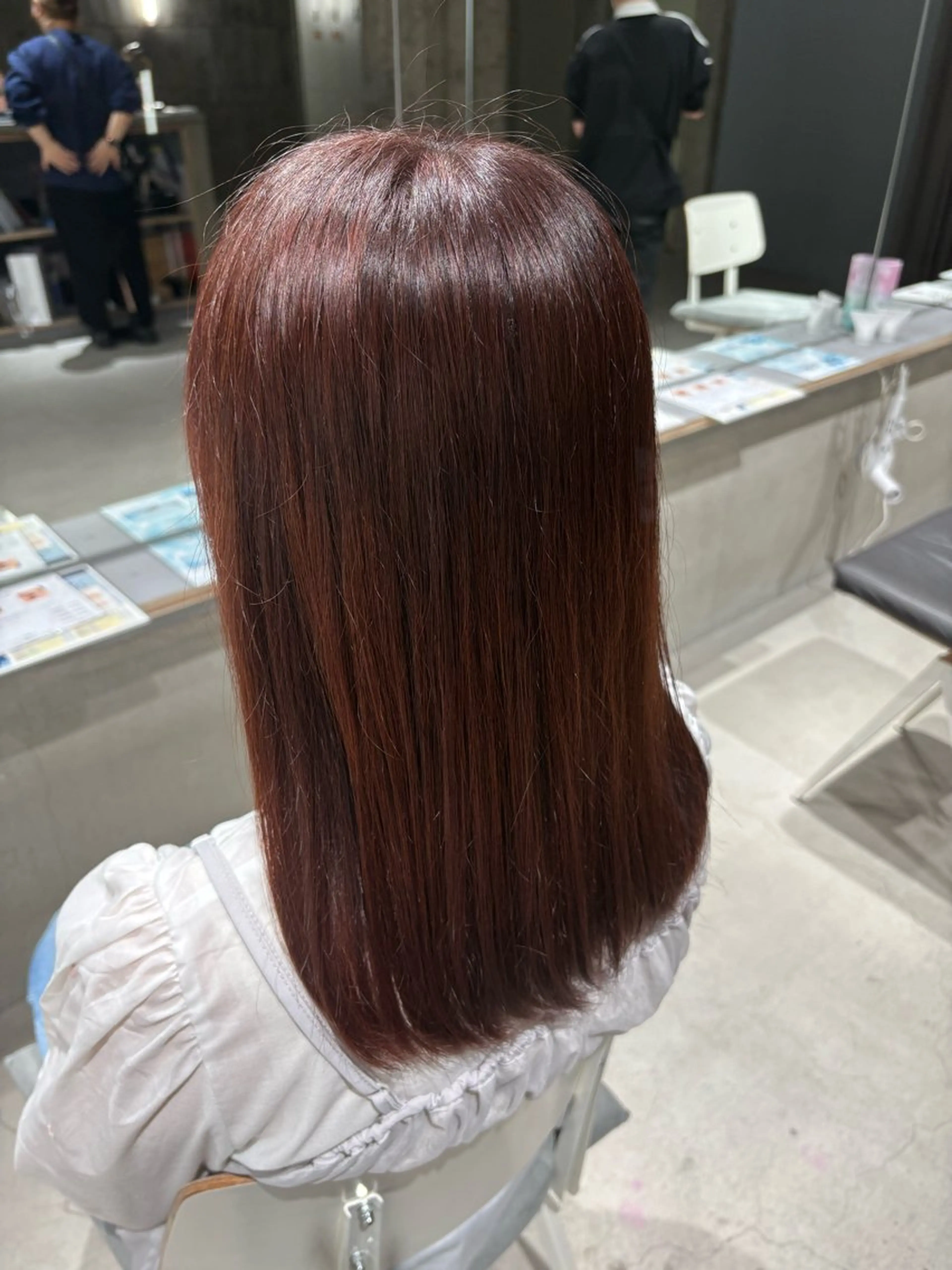 ミディアム ヘアカラー 玉置 七海のヘアスタイル