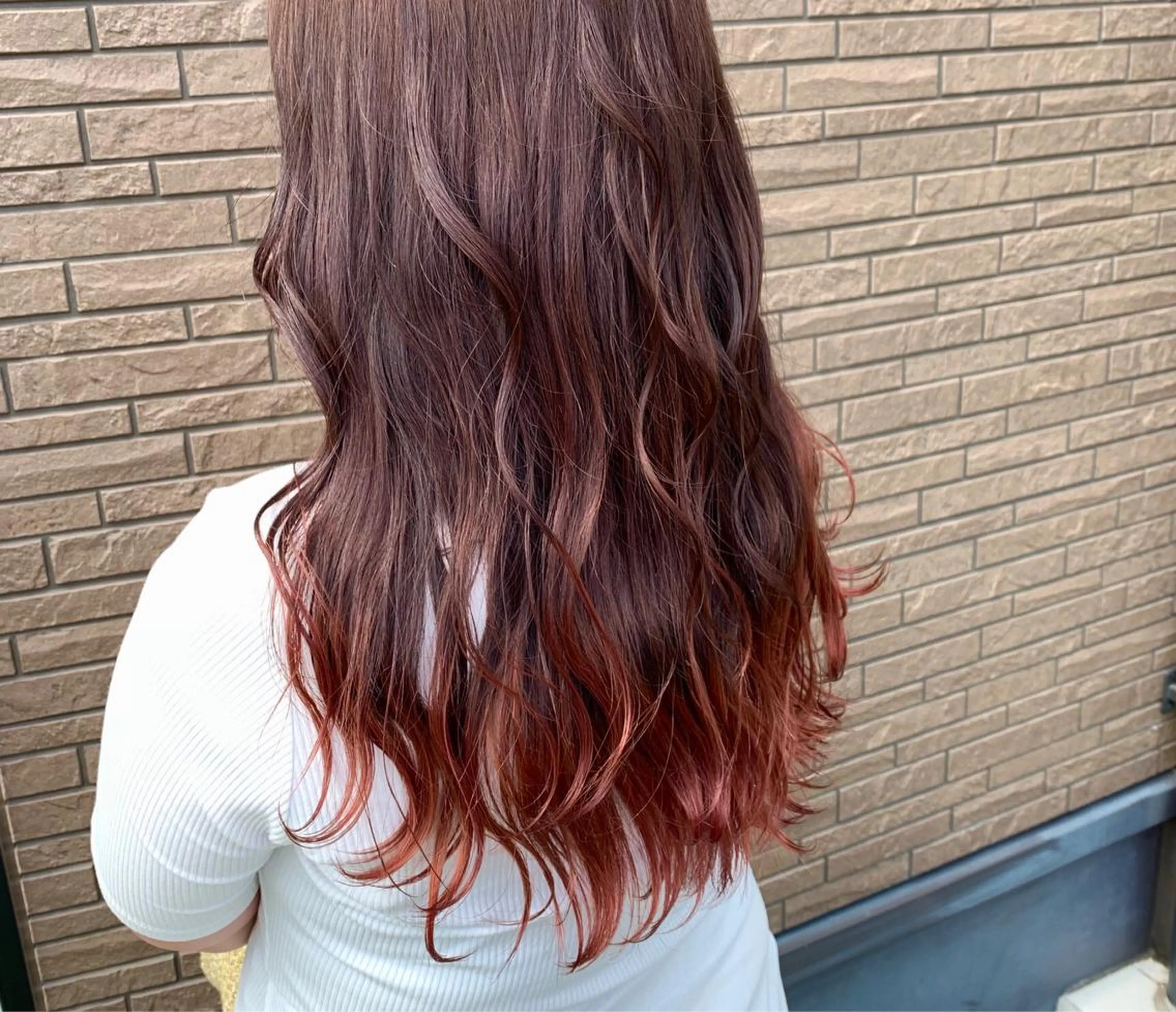 セミロング カラー ブリーチ ピンクカラー 清水 亮太/赤み消しカラーのヘアスタイル