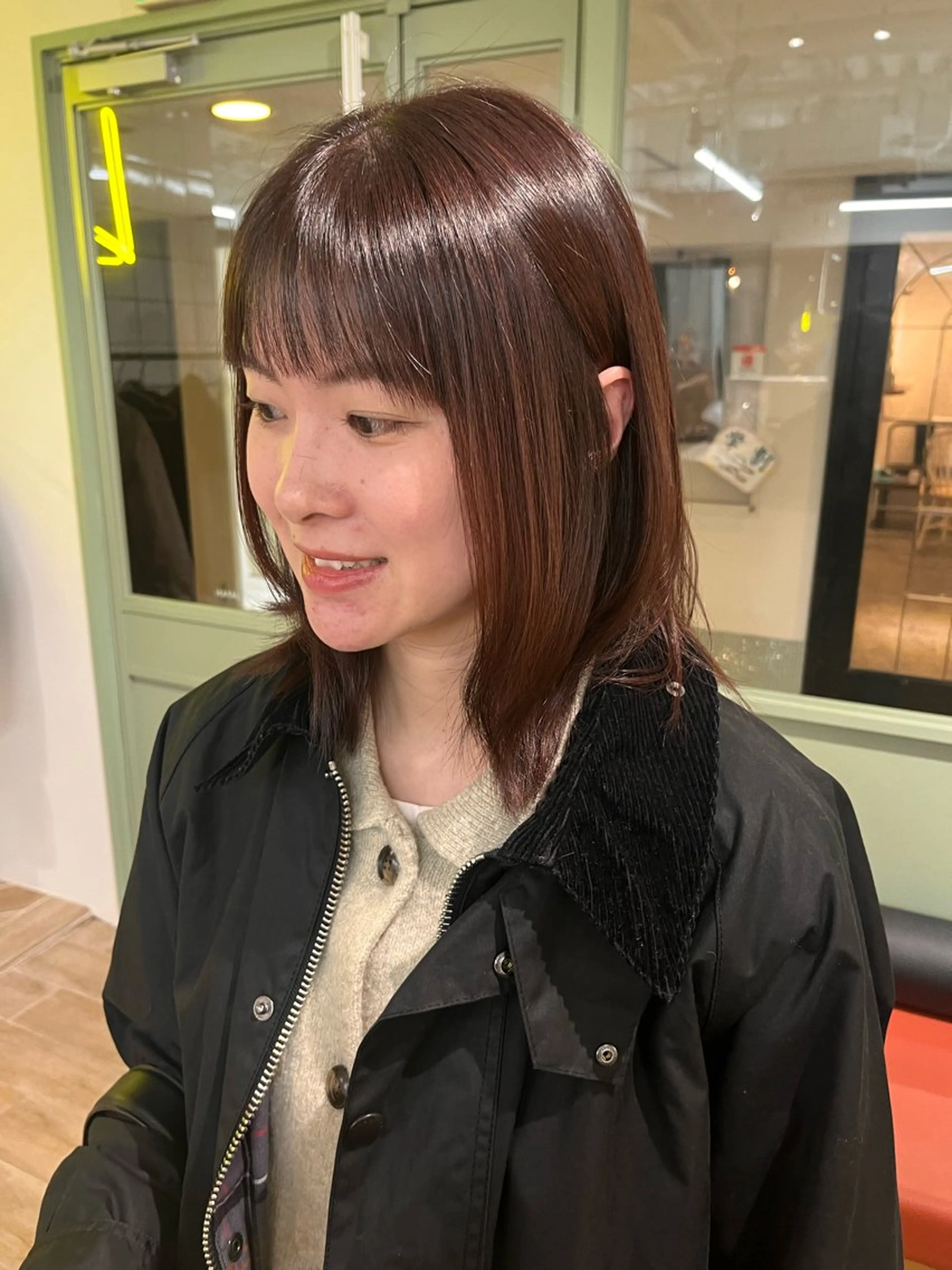 ミディアム カラー ピンクカラー くびれヘア 顔周りカット レイヤーカット カット ヘアカラー トリートメント パーマ/縮毛矯正 /韓国風/佐藤里咲のヘアスタイル