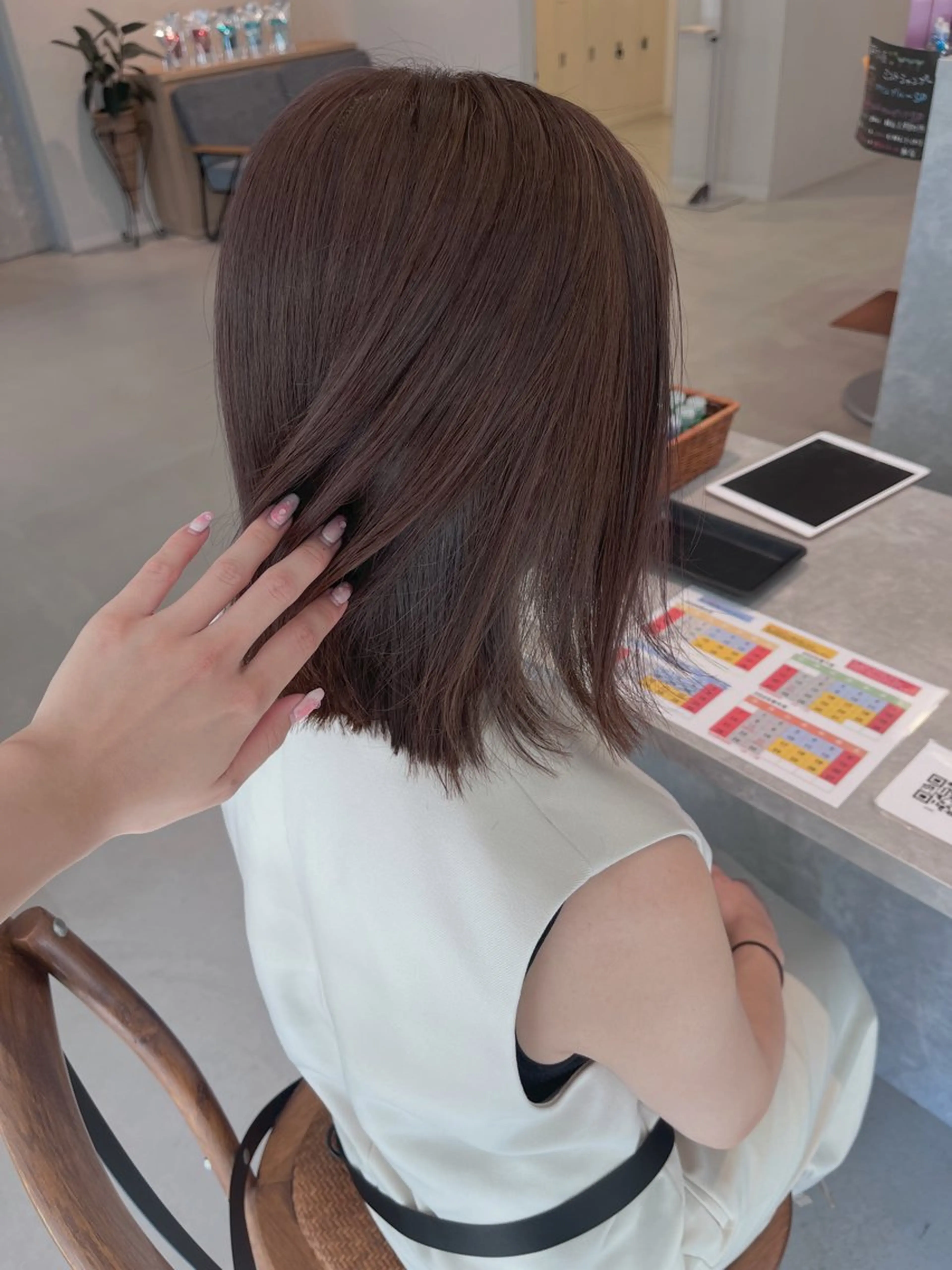 ショート カラー ベージュカラー 透明感カラー🫧🌈 似合わせカット✂︎のヘアスタイル