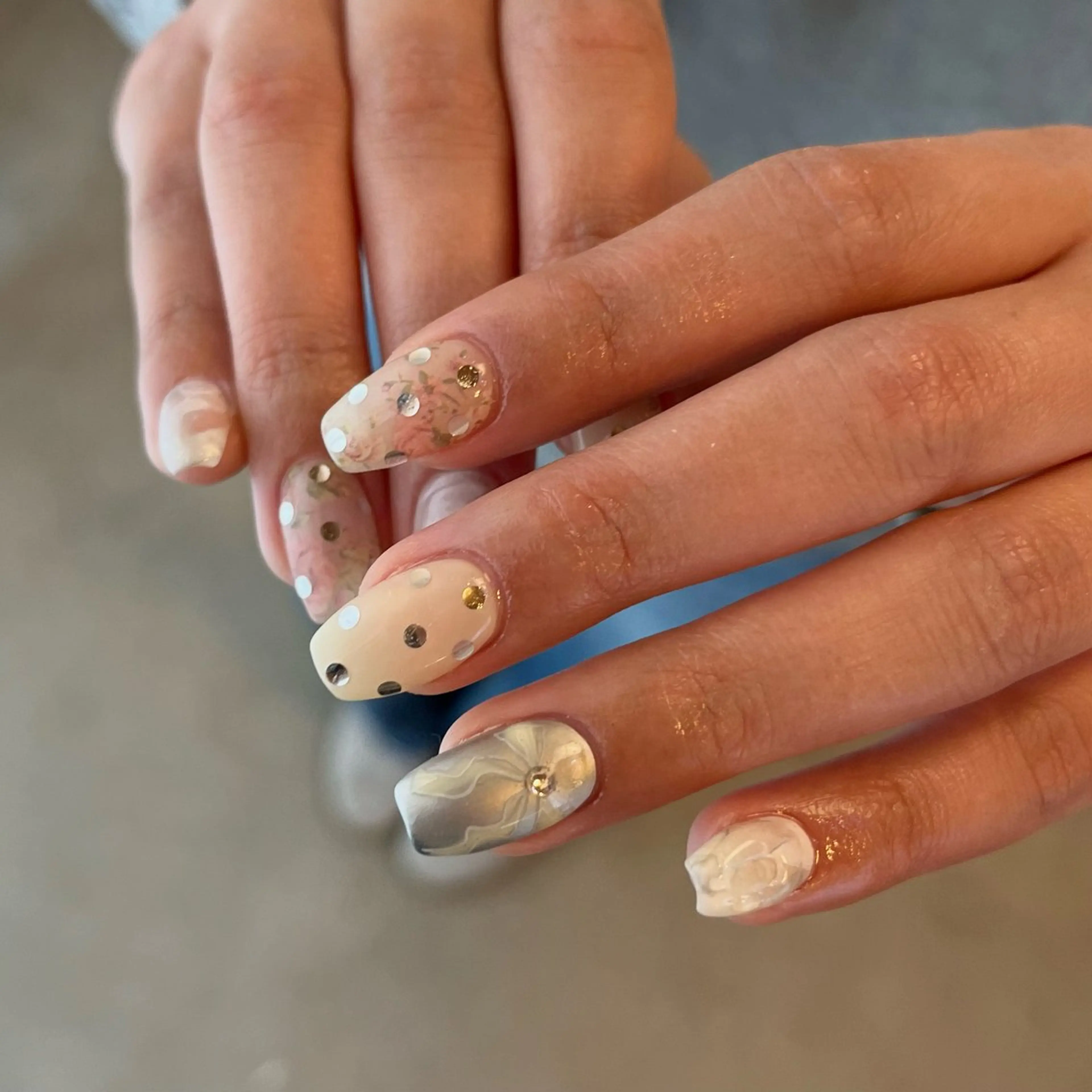 ネイル ハンドネイル aiu  ｱｲﾕｰ ちひろのネイルデザイン