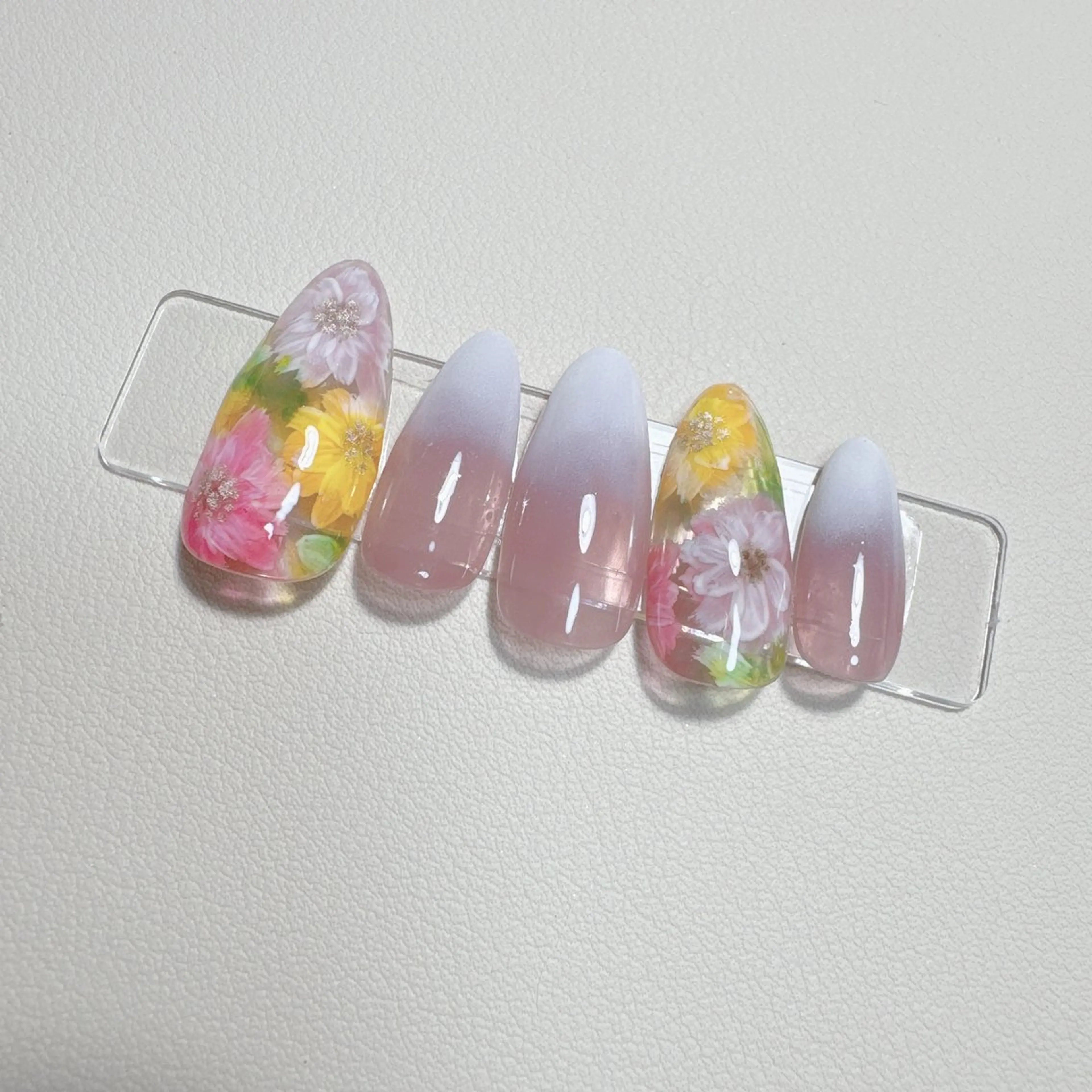 ☆オフなし☆持ち込みアートの写真