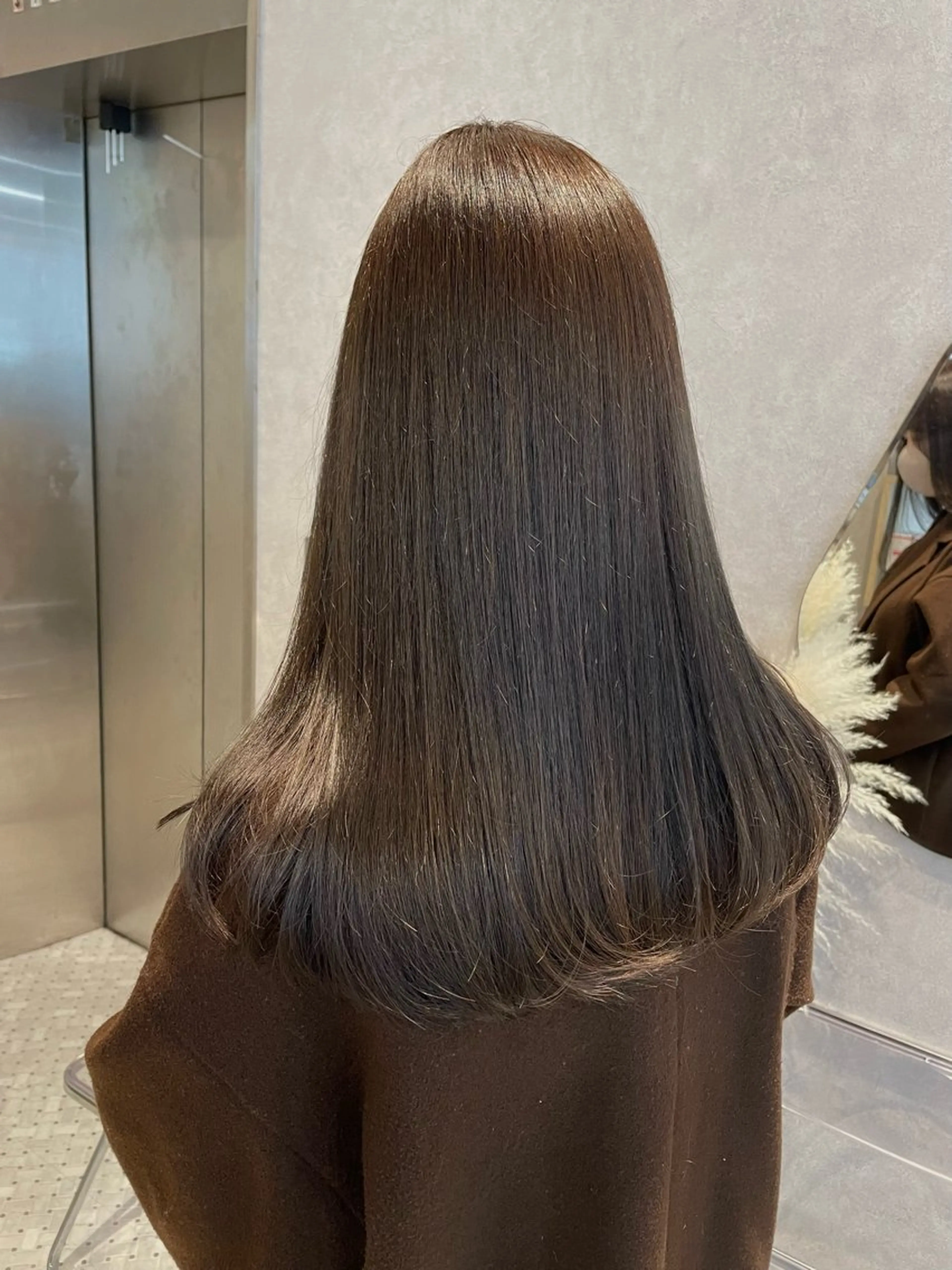 セミロング 女性スタイリスト専門サロン Zina 天神西通り所属・艶髪韓国ヘア MANAMI🎀のヘアスタイル