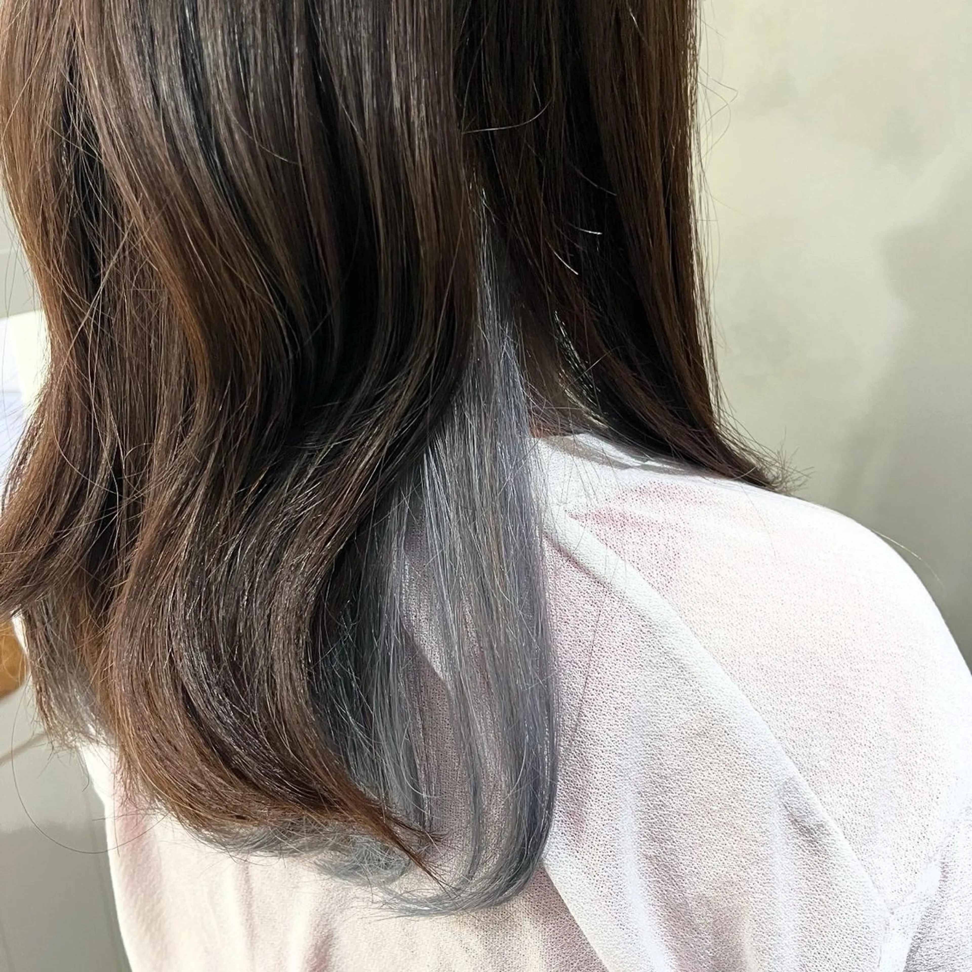 セミロング ヘアカラー ✨縮毛矯正お任せ 下さい✨鈴木風汰のヘアスタイル