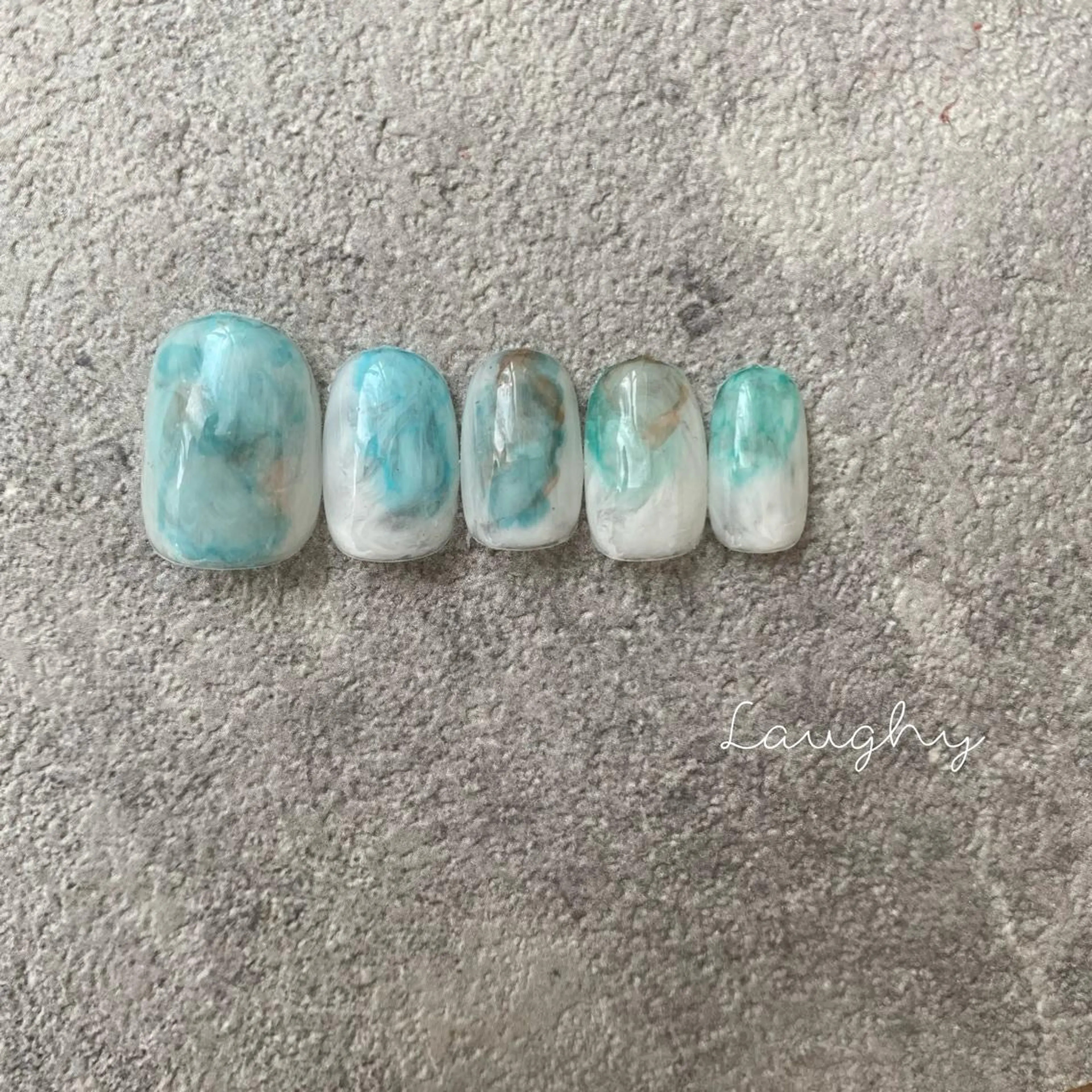 ネイル Nail Room Laughyのネイルデザイン