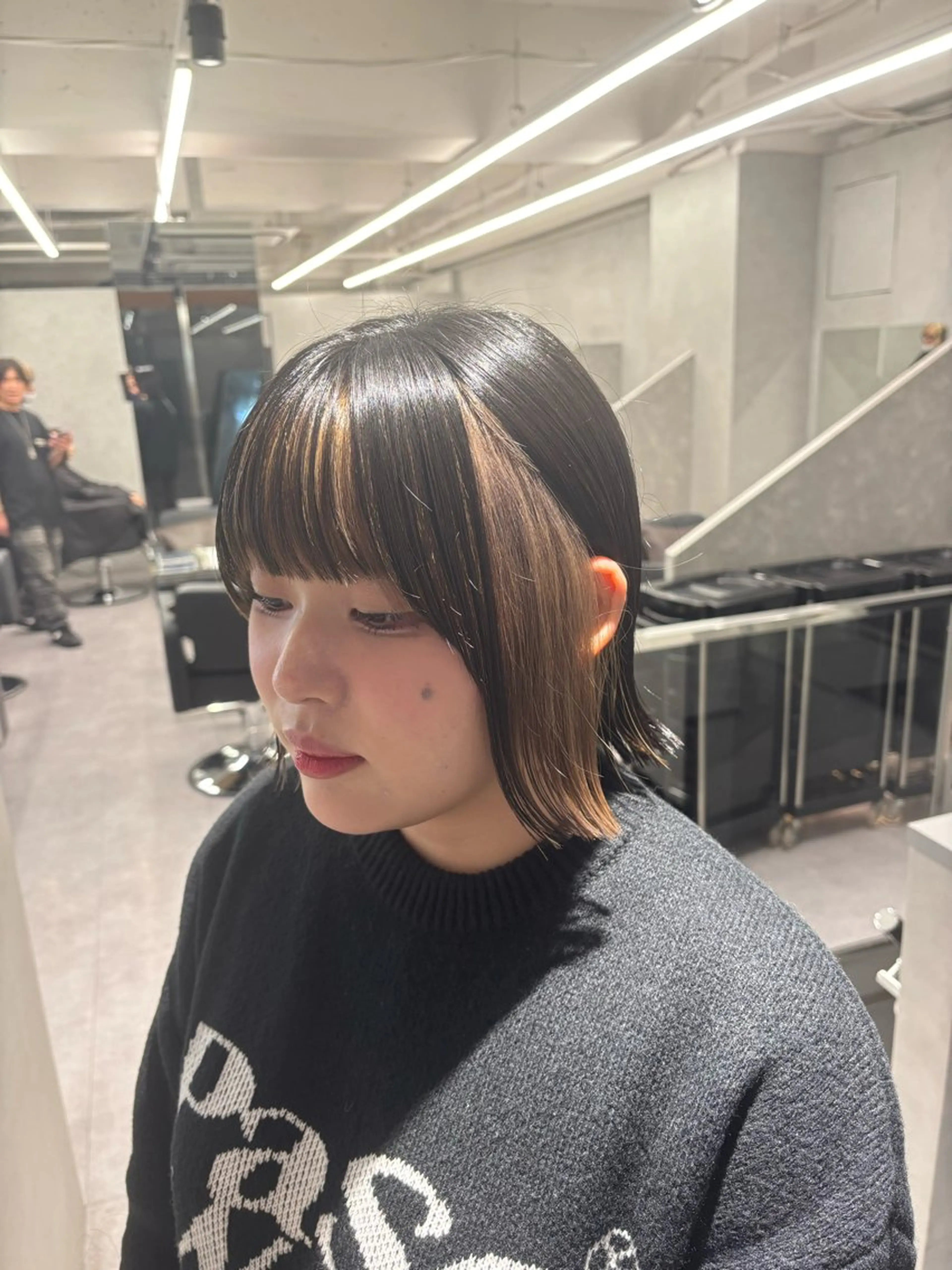 ショート カラー ミストバング ベージュカラー  フェイスフレーミング ミルクティーベージュ ボブ カット ヘアカラー ハイトーン/北堀江 💎Shoseiのヘアスタイル