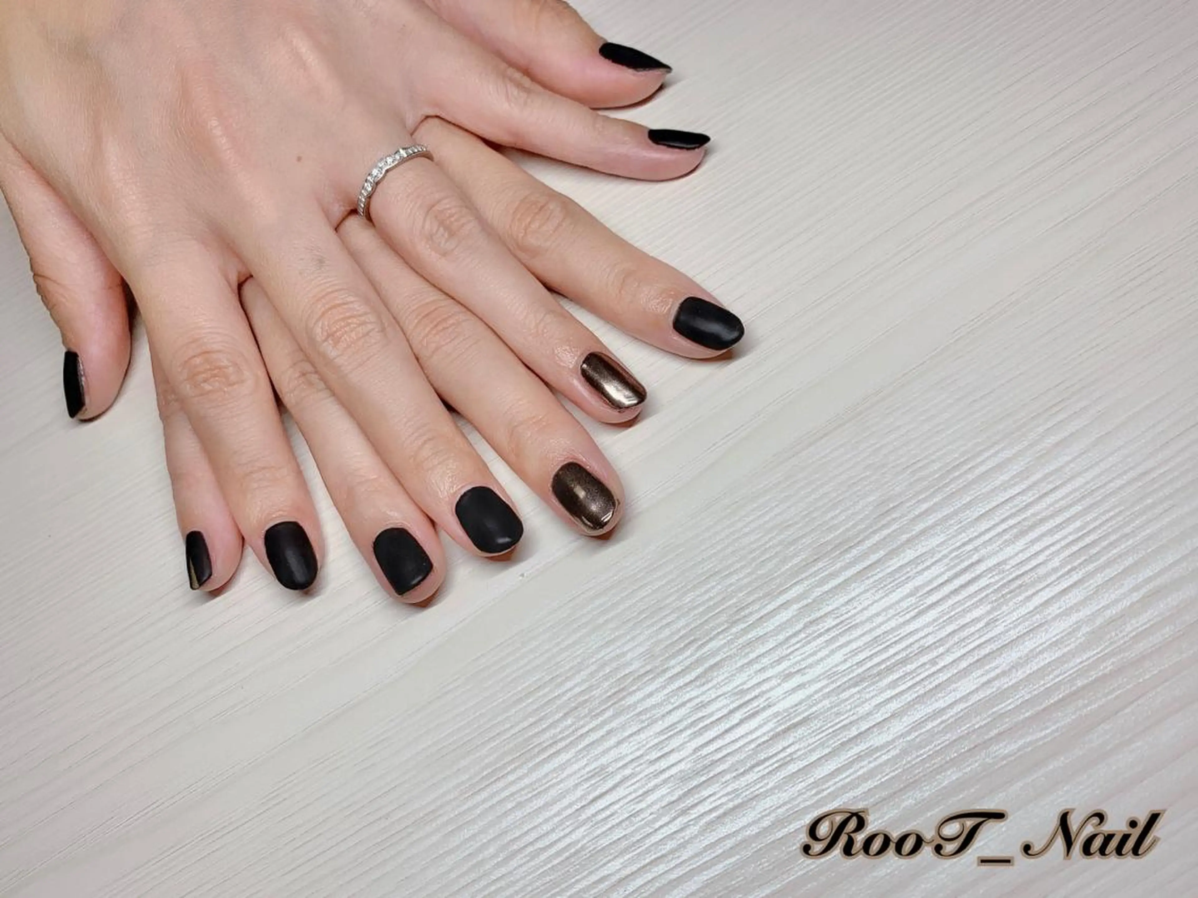 メンズ ネイル マットネイル ミラーネイル シンプルネイル ハンドネイル RooT Nailのネイルデザイン
