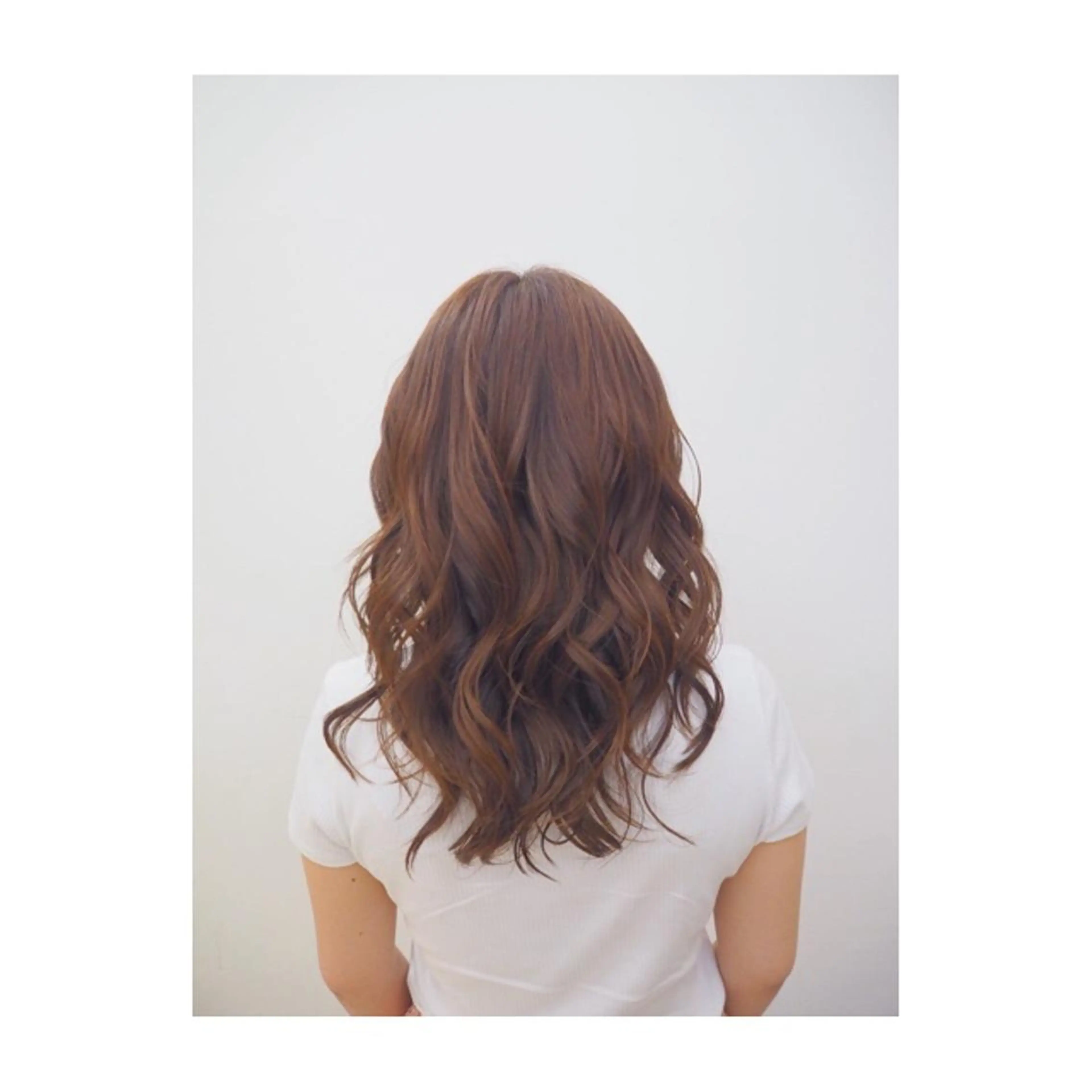 セミロング カラー 永岡 鉄平のヘアスタイル