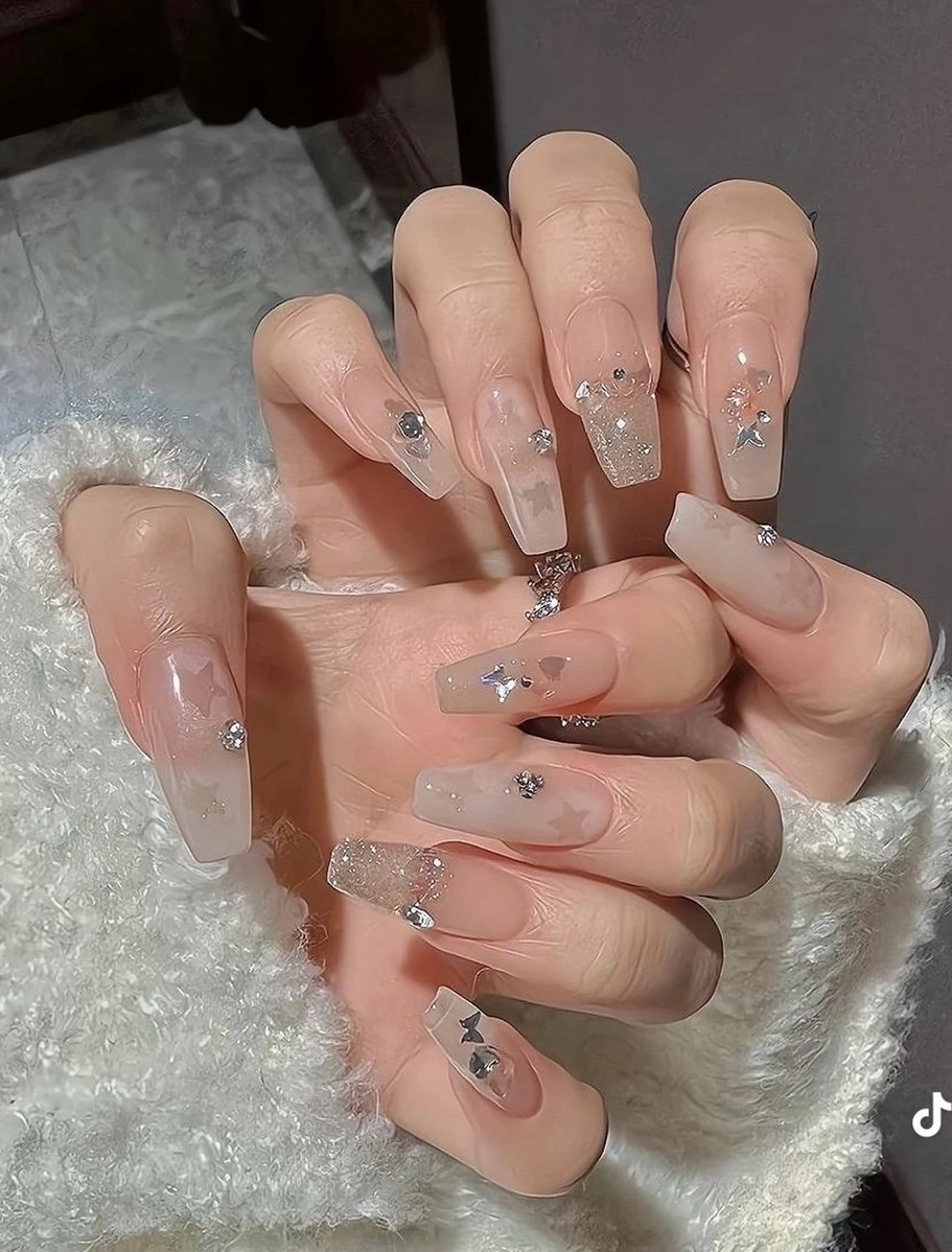 ネイル モナ& あきのネイルデザイン