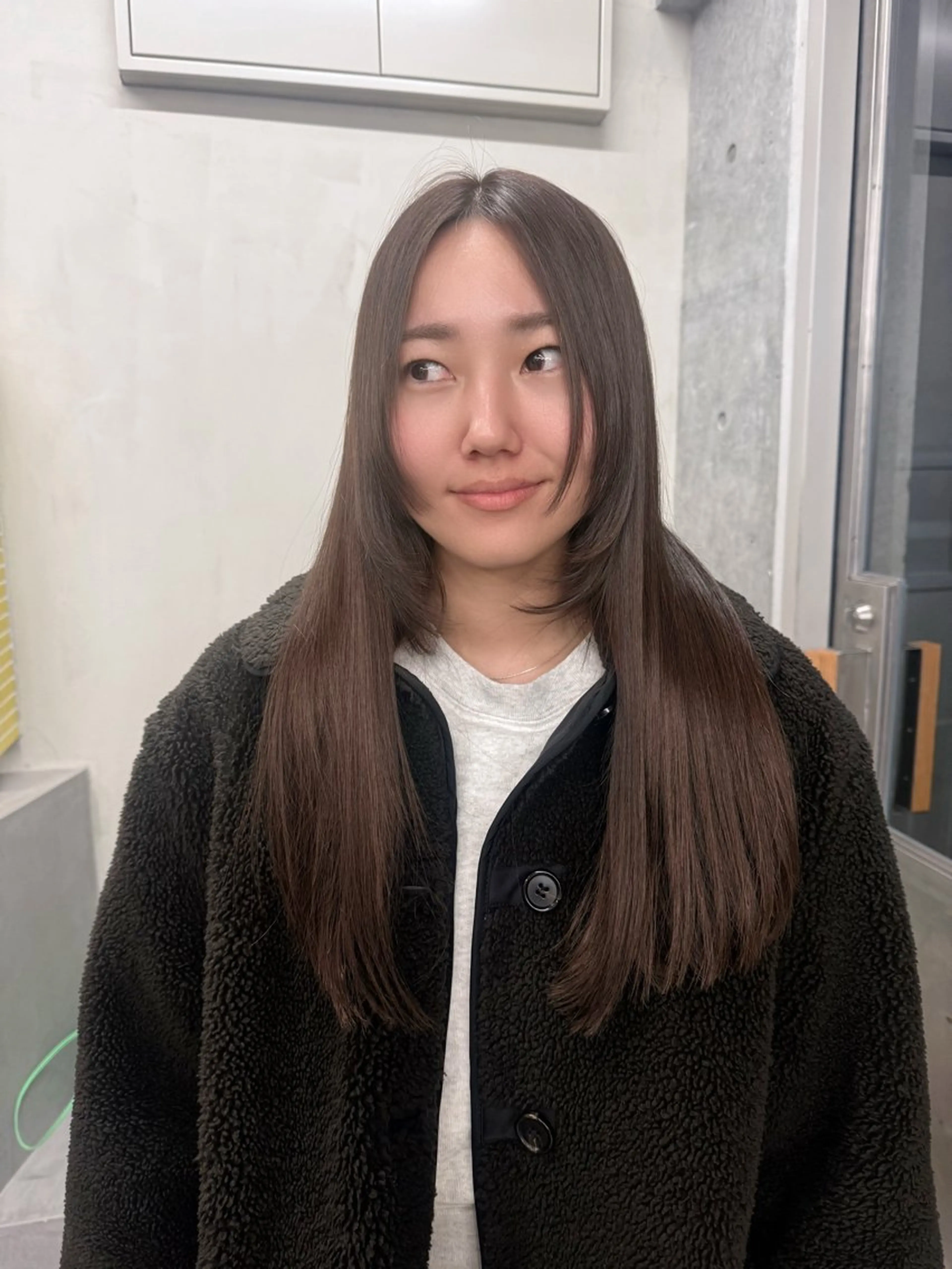 ロング ロングレイヤー アッシュ 顔周りカット 韓国風ヘア レイヤーカット カット 誰より丁寧なカット/ 小林輝/レイヤーのヘアスタイル