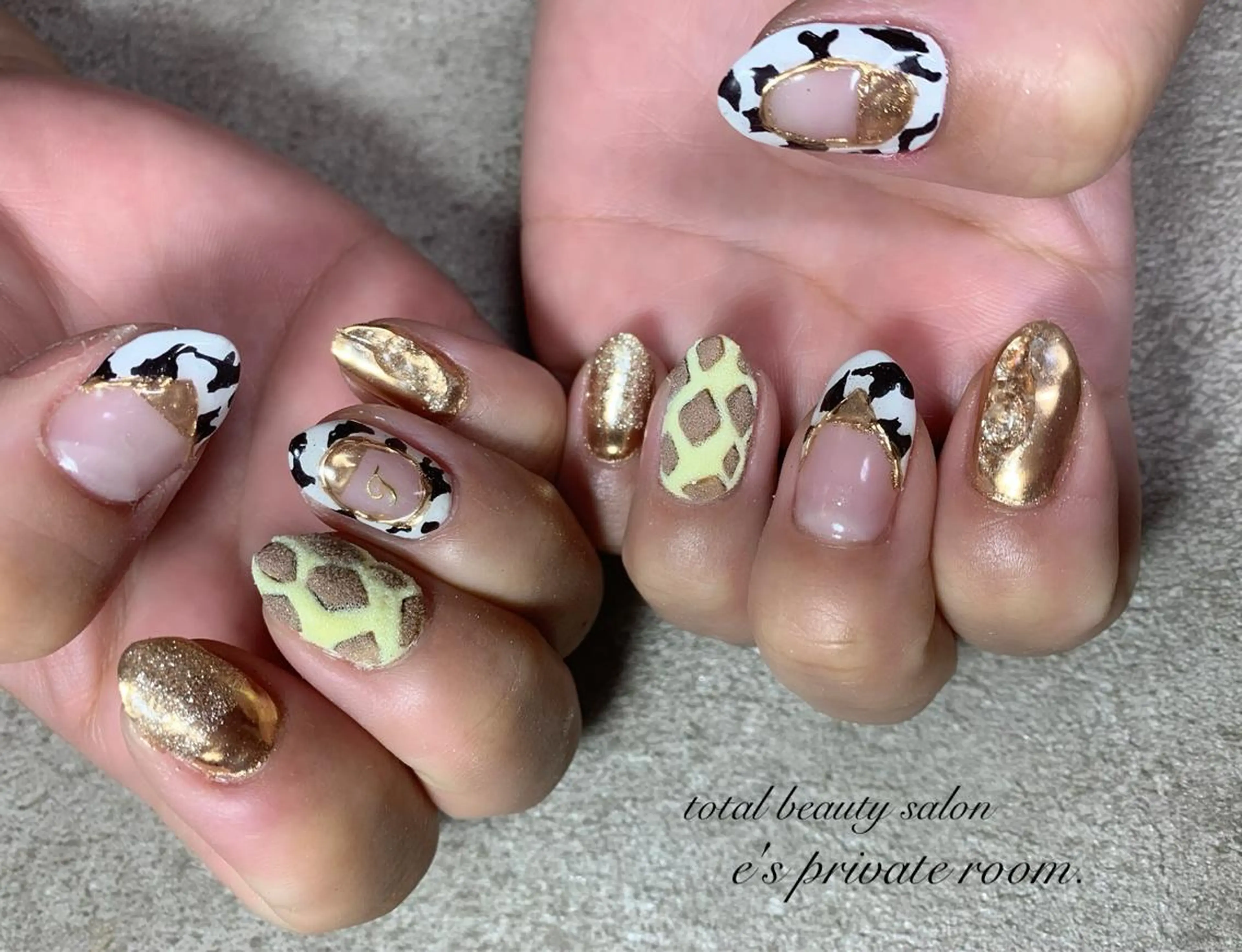 ネイル LAVISH nail salonのネイルデザイン