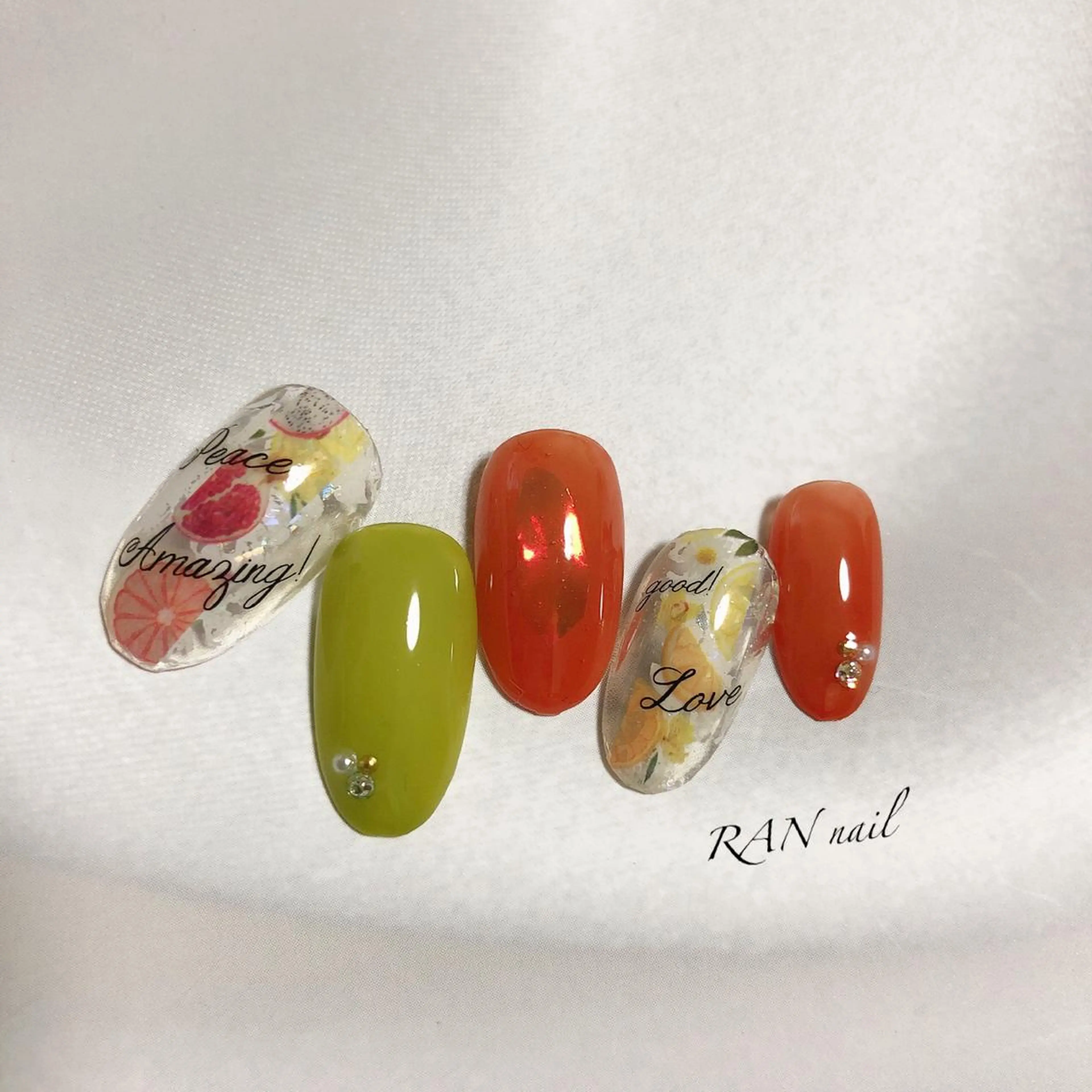 ネイル オーロラネイル フットネイル キラキラネイル オフィスネイル パープル ハンドネイル フットネイル RAN nail 〜ランネイル〜所属・RAN nailのネイルデザイン