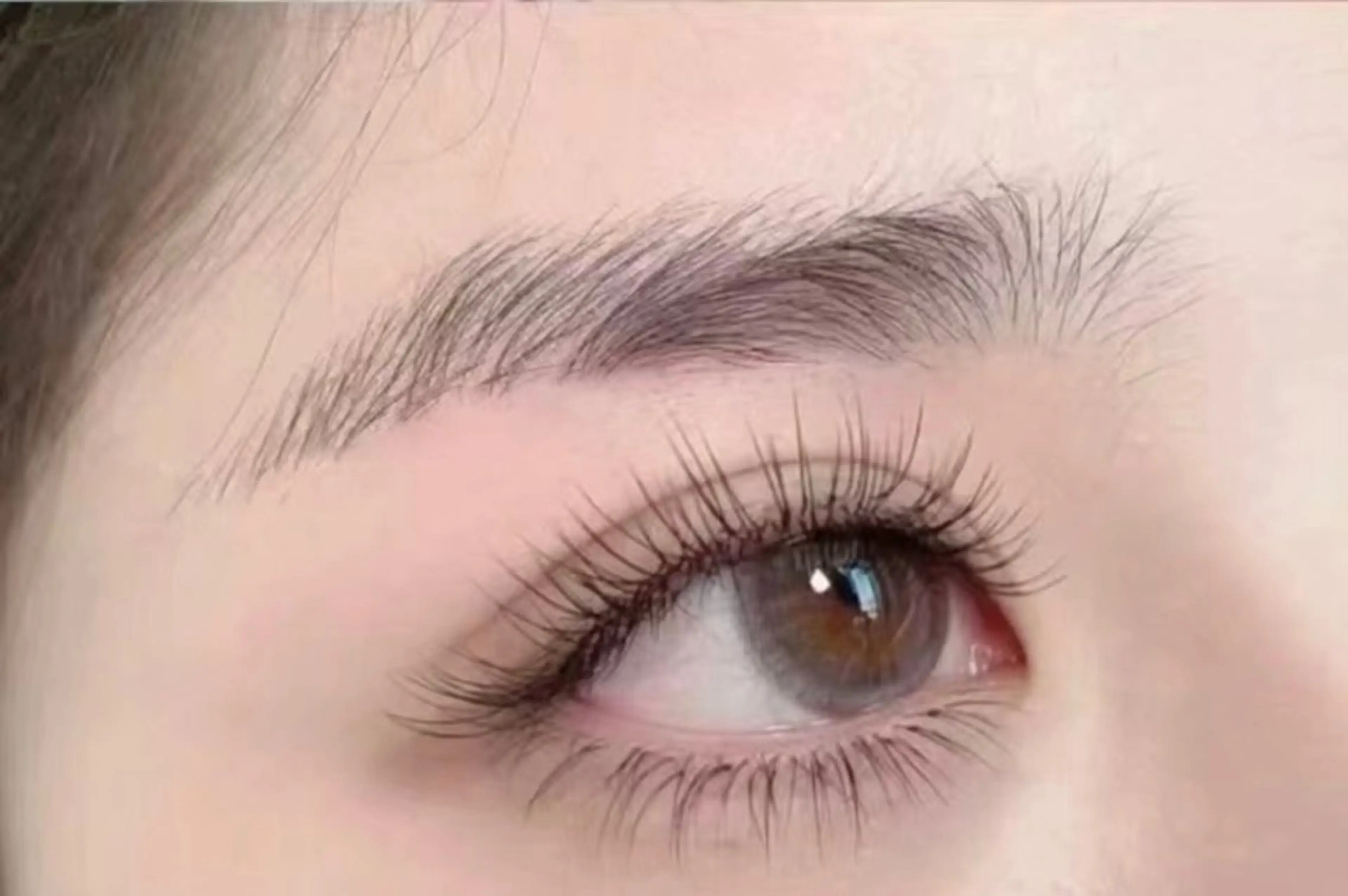 マツエク・マツパ 束感まつ毛 カラーマツエク フラットラッシュ パリジェンヌラッシュリフト まつげパーマ Yunabi池袋東口店所属・ユナビ ゆき🌸🌸のマツエク・マツパデザイン