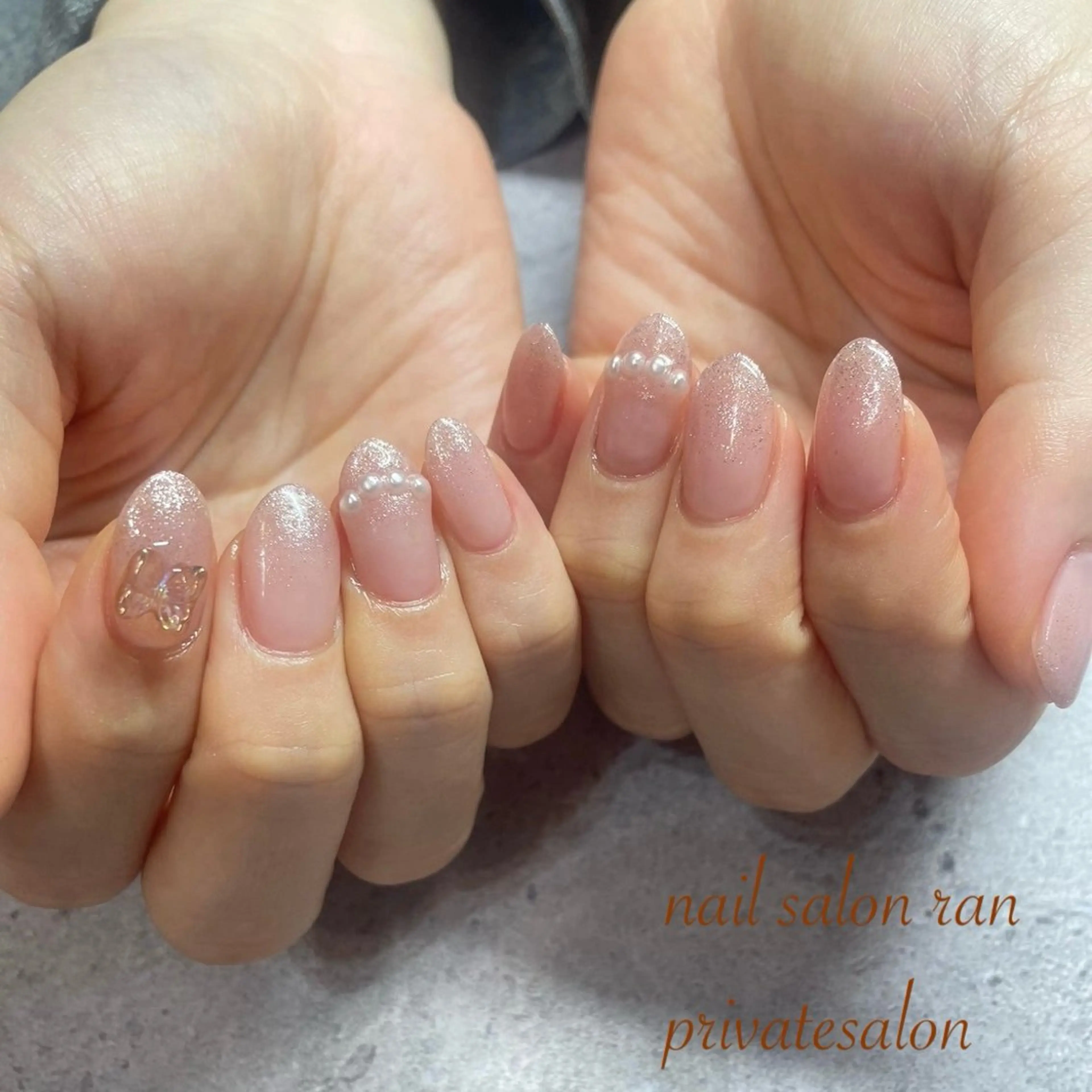 ネイル フレンチネイル キラキラネイル ラメ(グリッター) ピンク ハンドネイル ハンドケア nailsalon ranのネイルデザイン