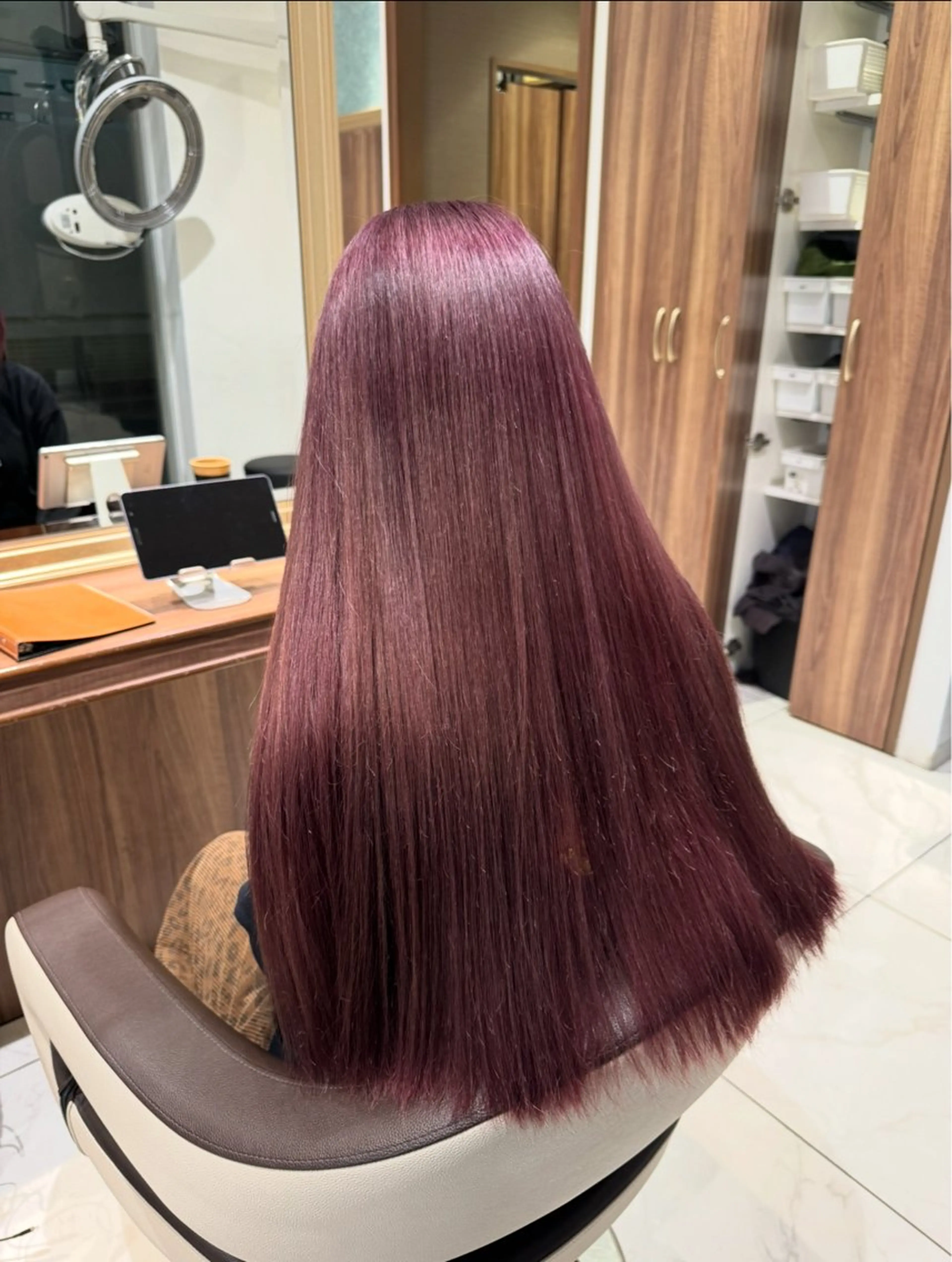 ロング カラー メンズパーマ/髪質改 善/ダメージケアのヘアスタイル