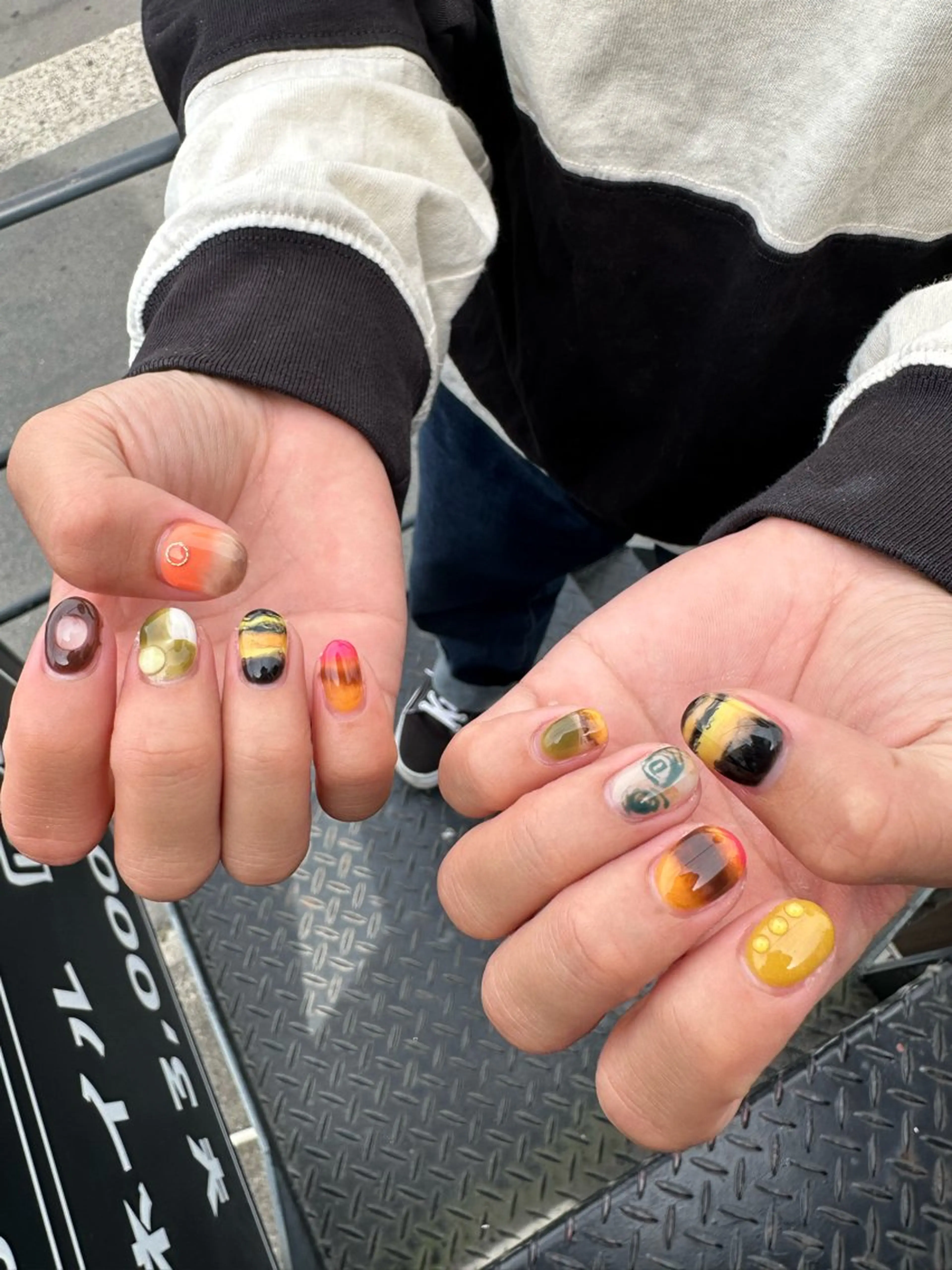 ネイル salonRemake所属・Runa ☽のネイルデザイン