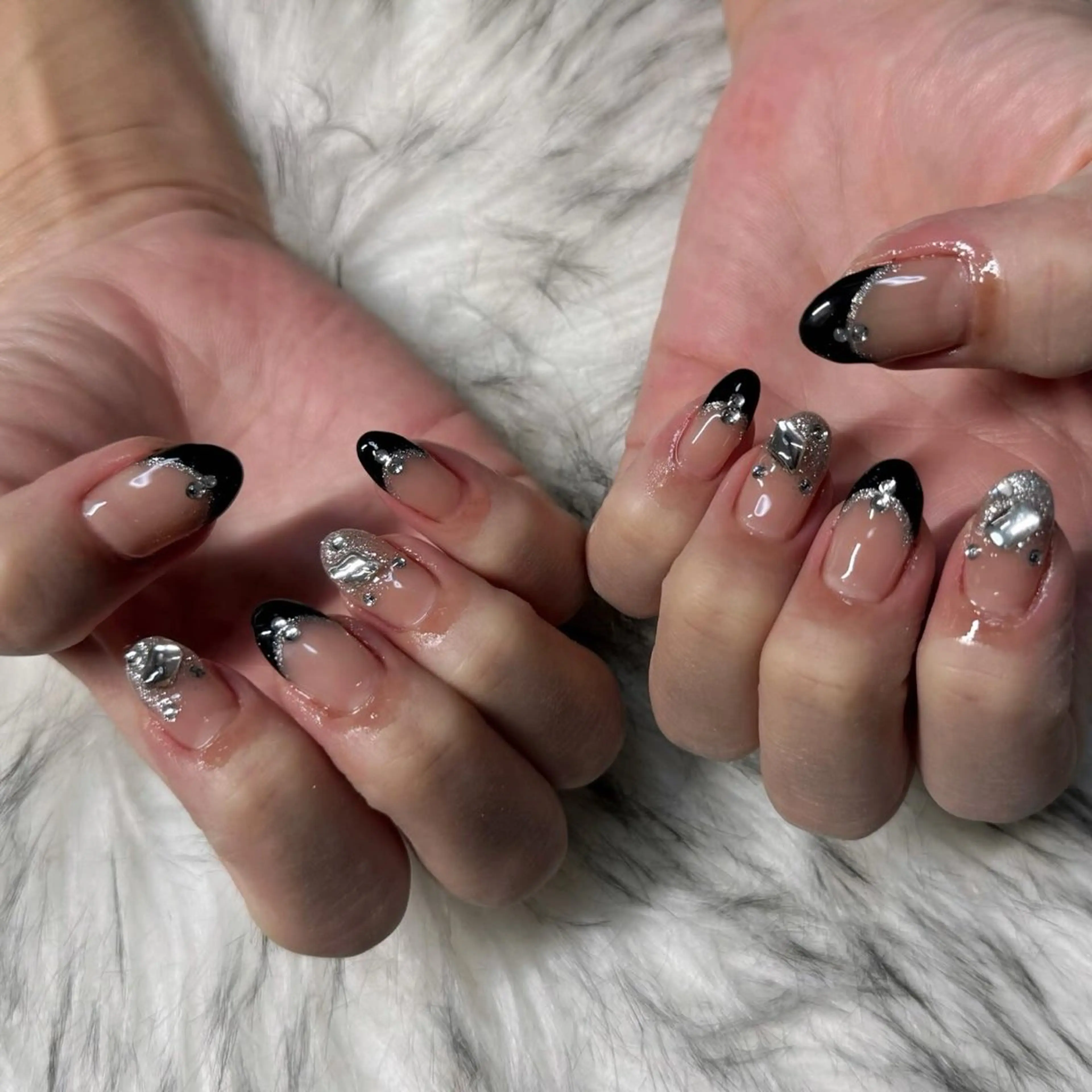 ミディアム ハンドネイル mao .のネイルデザイン