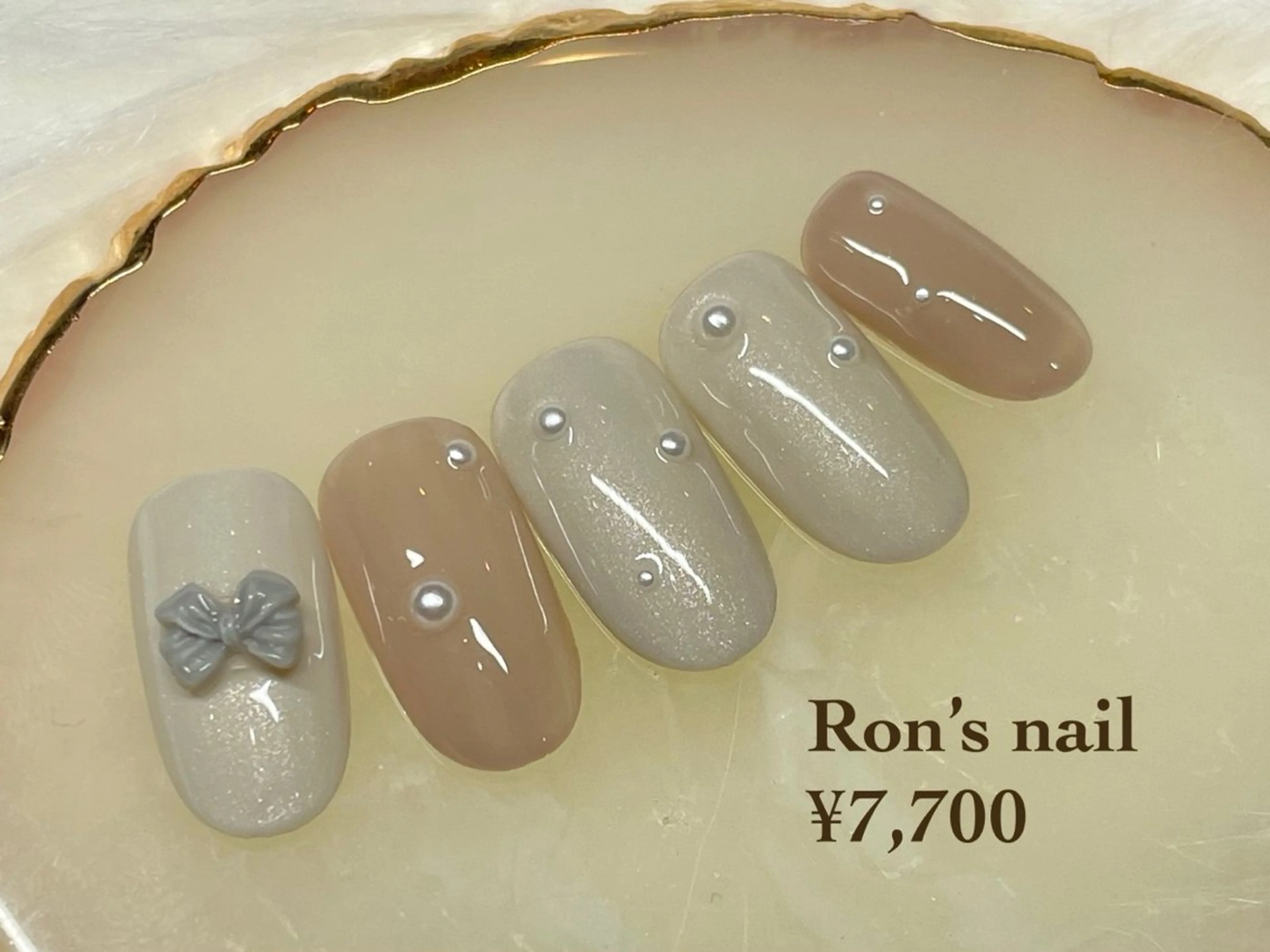 ネイル Ron's 成田のネイルデザイン