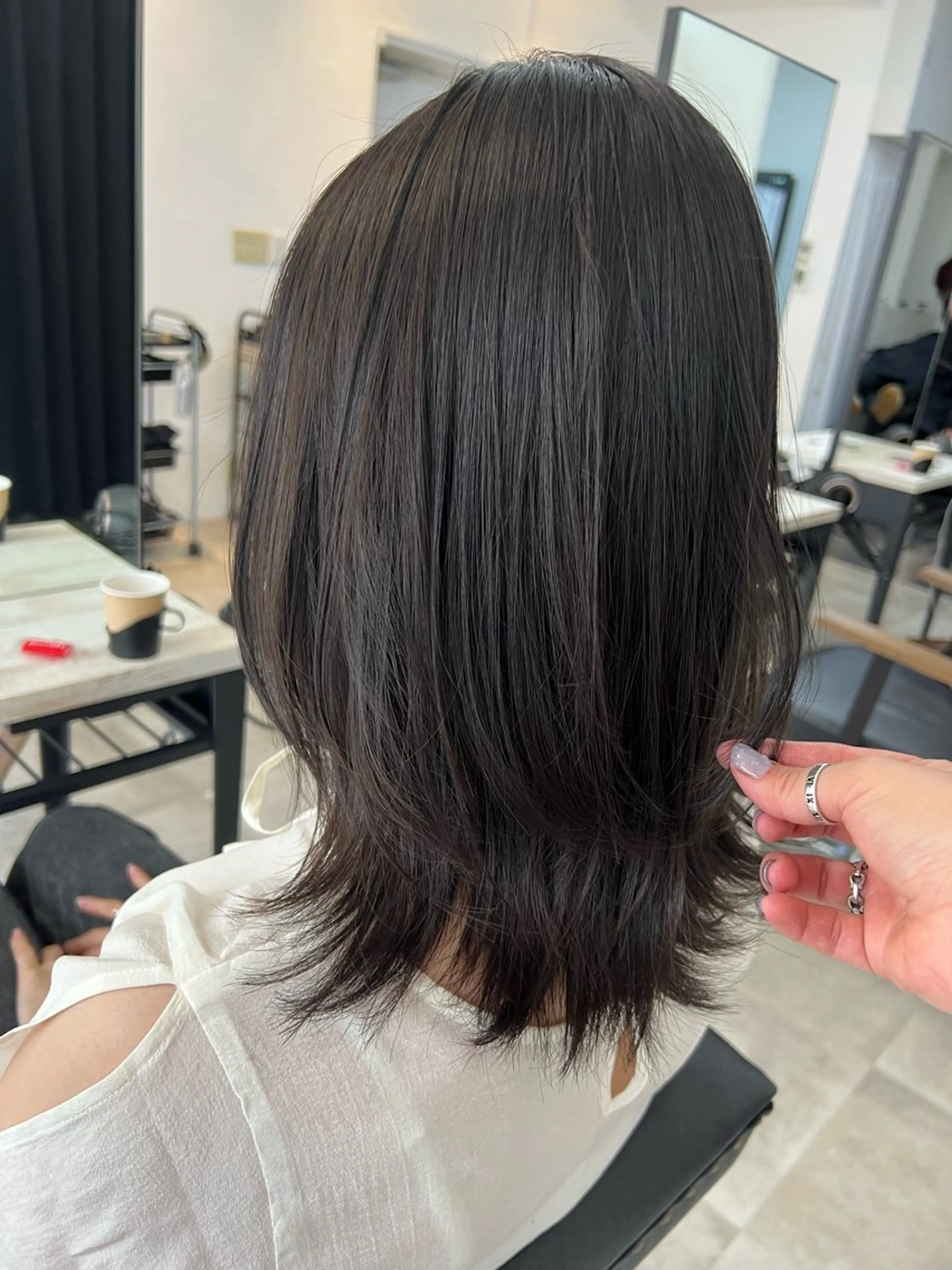 ミディアム カラー 🥀韓国ヘア🥀 宮津真菜のヘアスタイル