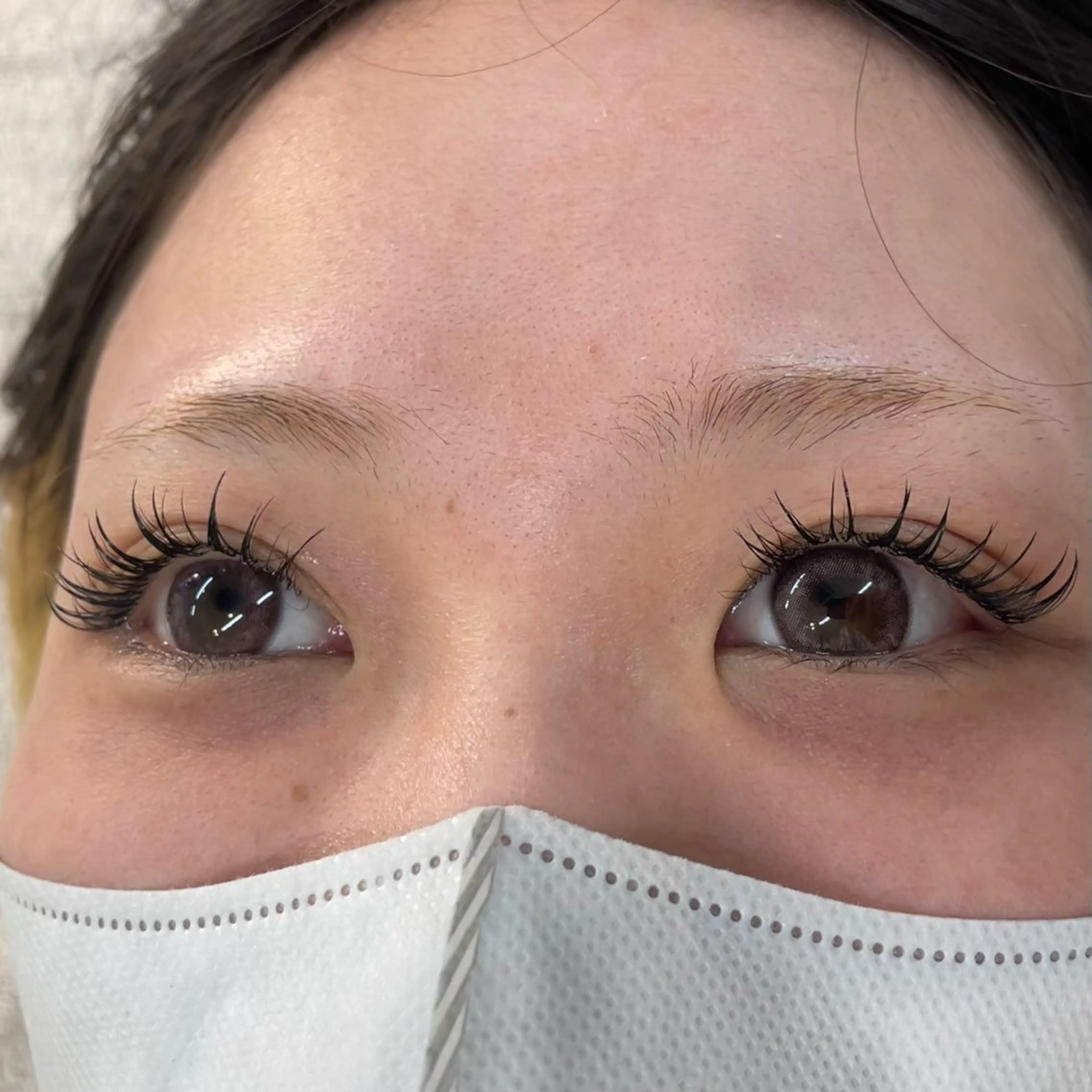 マツエク・マツパ マツエク ayumi/似合わせ トレンド/束間🪽の眉毛・アイブロウイメージ