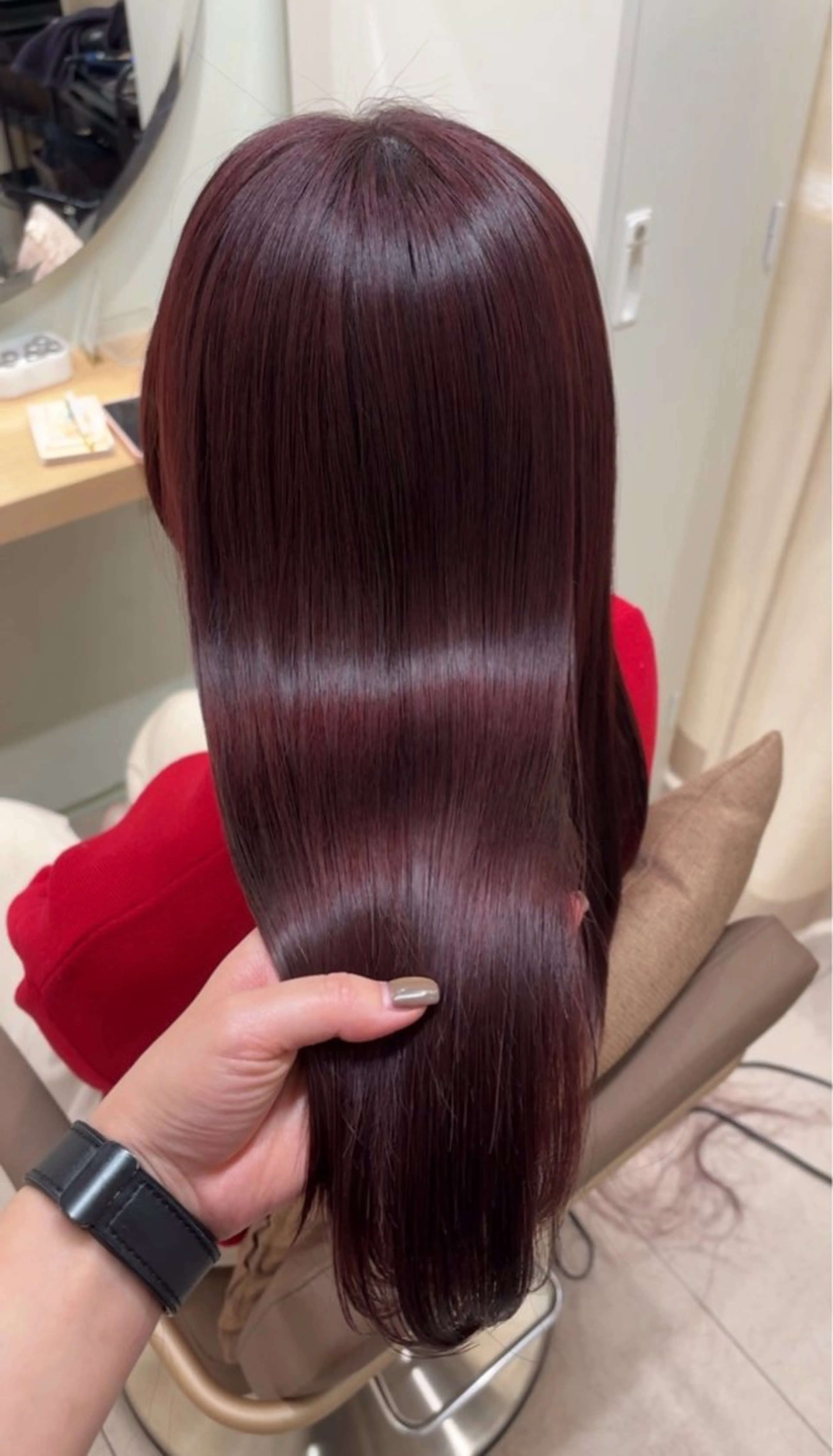 ロング カラー レッドカラー トリートメント ヘアカラー 韓国ヘア/ボブ 🤍airi🤍のヘアスタイル