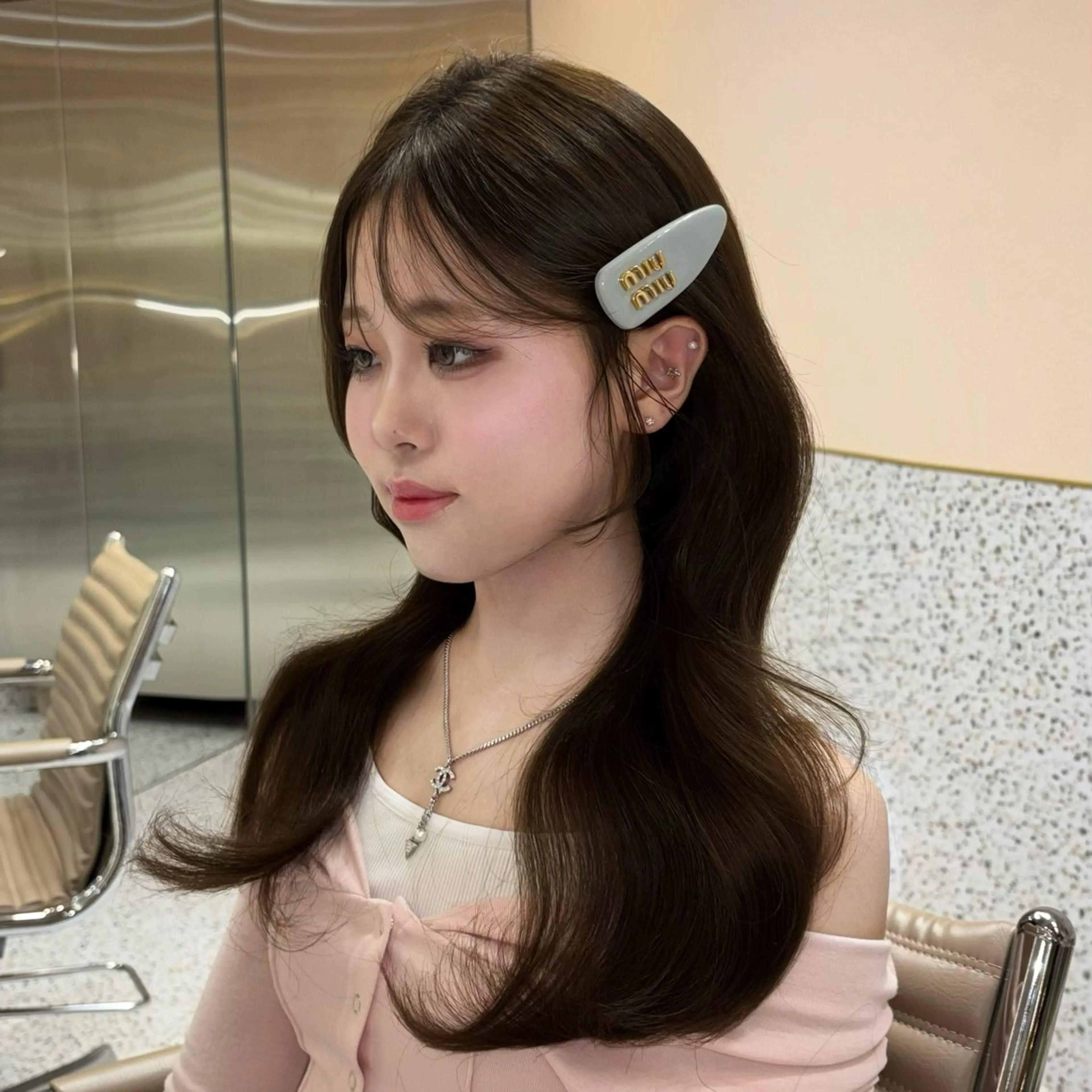 ロング カラー ヘアアレンジ 透明感カラー 韓国風ヘア レイヤーカット ワンホンヘア ヘアカラー トリートメント 韓国/ワンホン/新宿 /Rumiのヘアスタイル