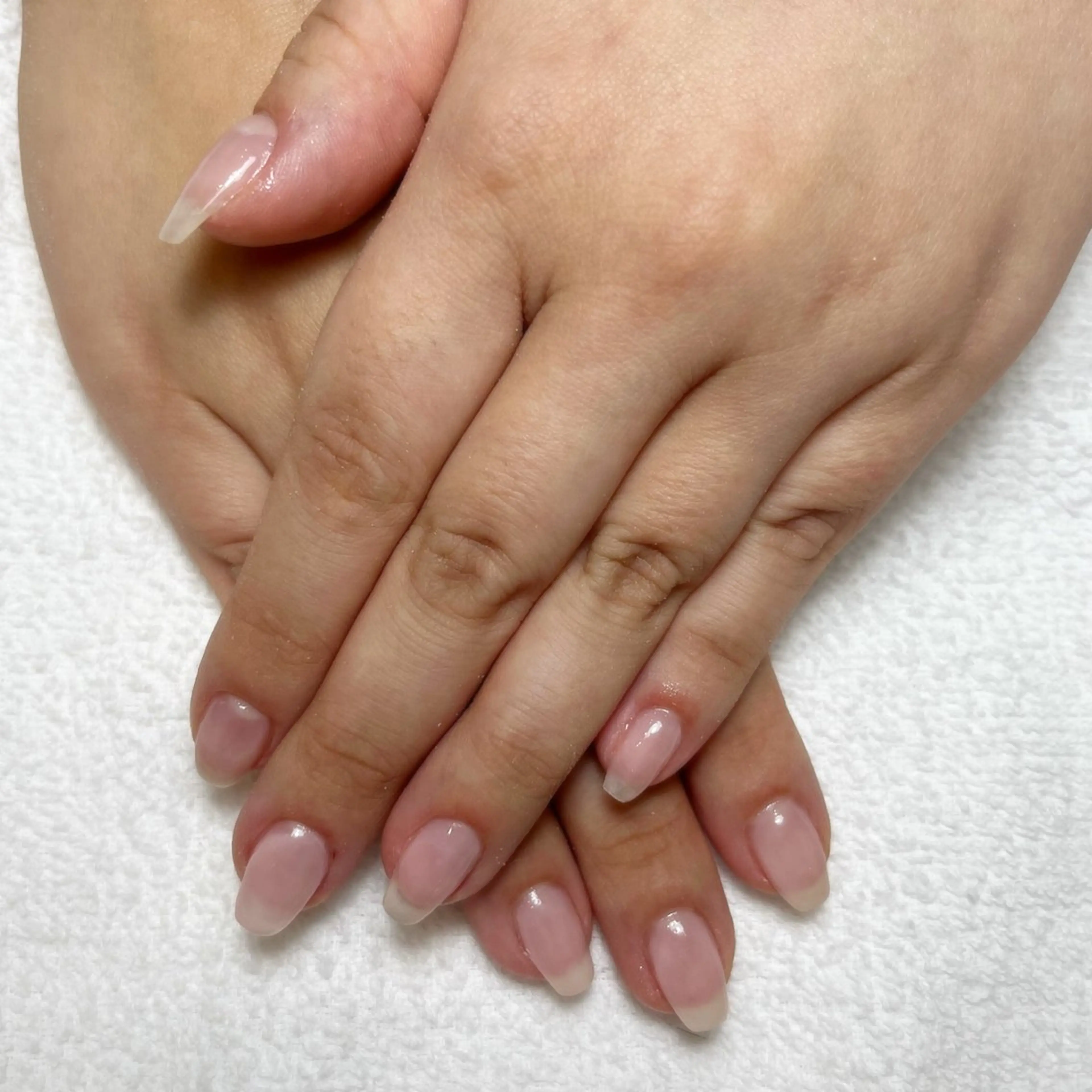 ネイル 長さ出し ピンク ハンドネイル arce amiのネイルデザイン