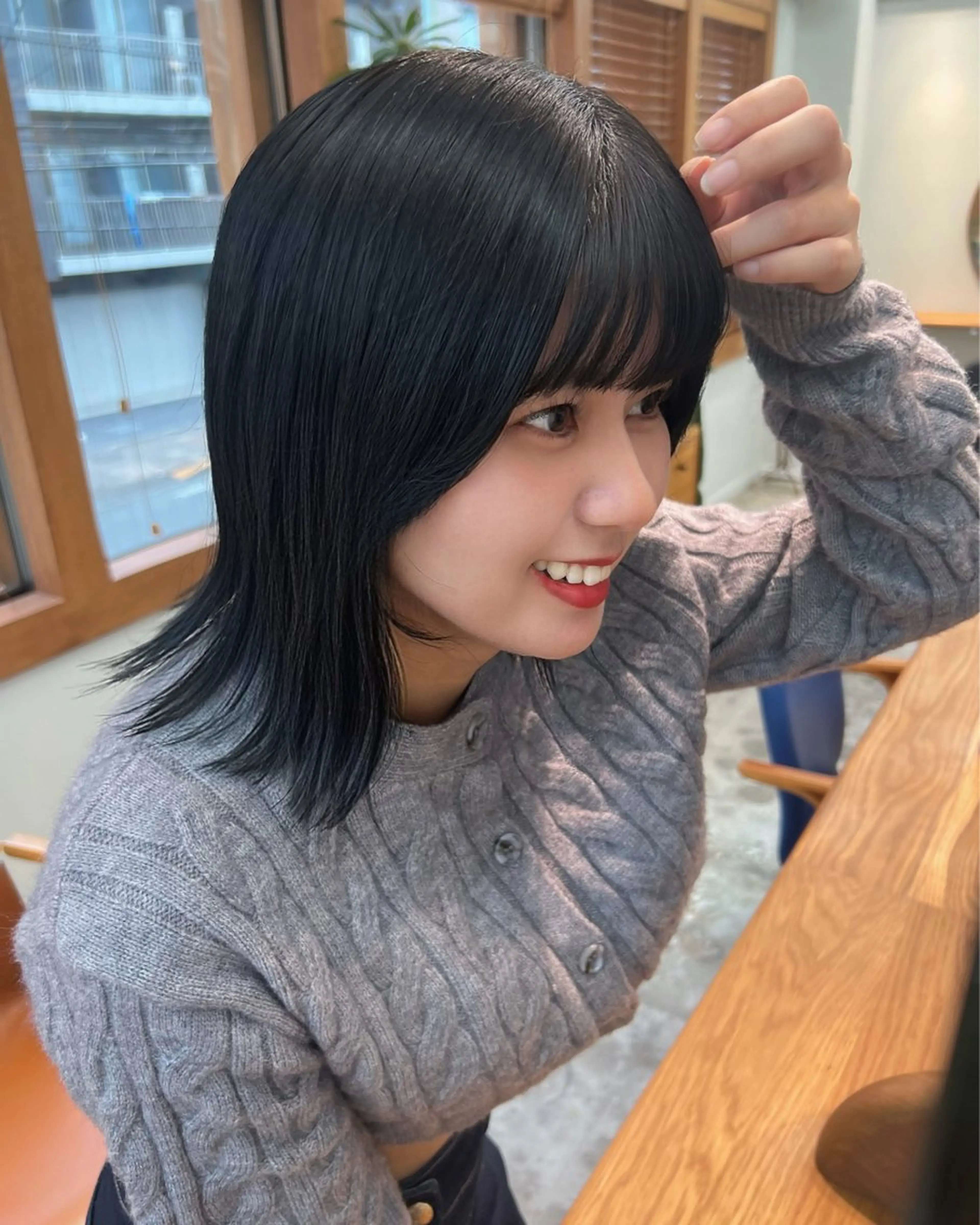 カラー aiko【艶カラー ・ミニモ年内で終了】のヘアスタイル