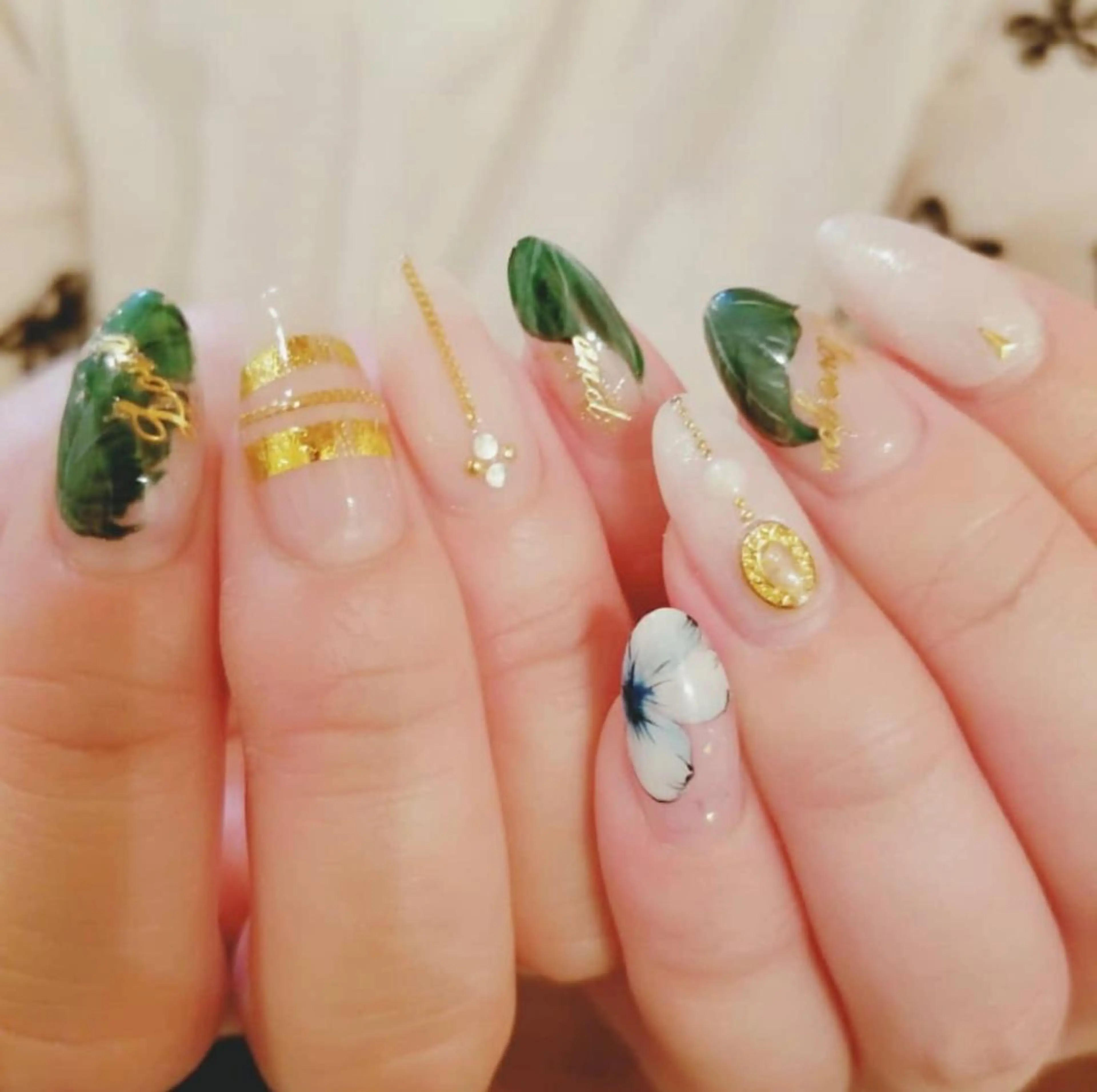 メンズ ネイル クリアネイル Chérinail 爪のお手入れのネイルデザイン