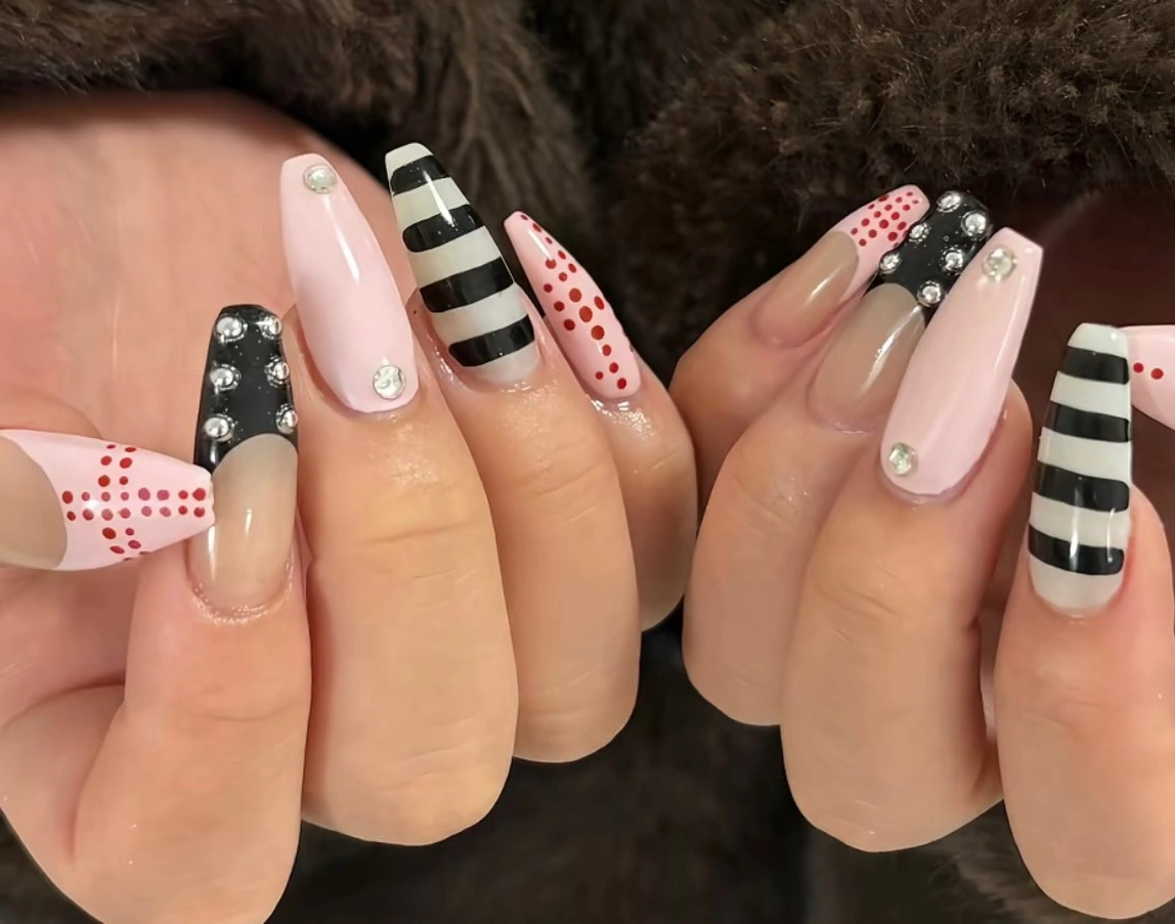 ネイル ハンドネイル NiJi Nailsのネイルデザイン