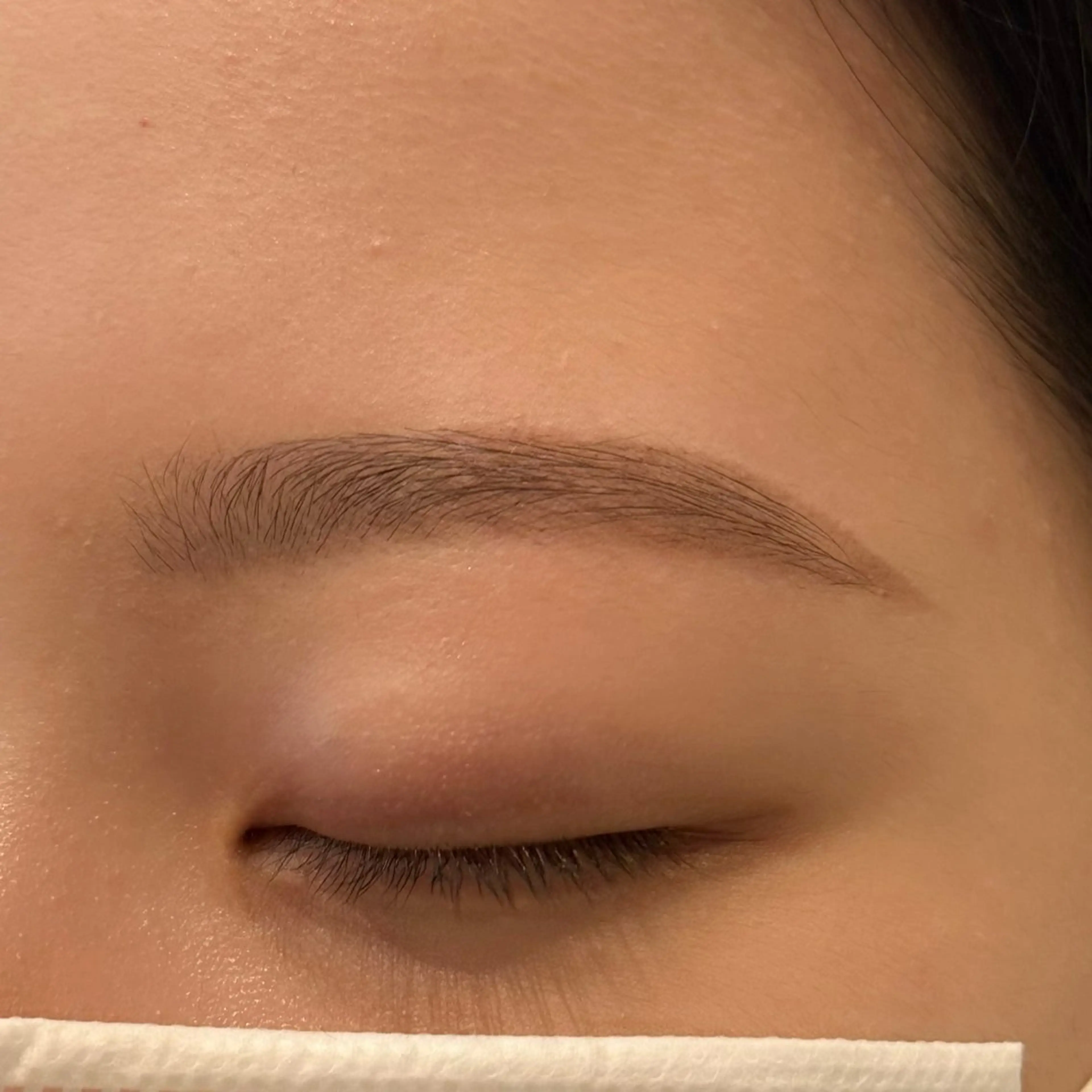 アイブロウ 緒方 海妃の眉毛・アイブロウイメージ